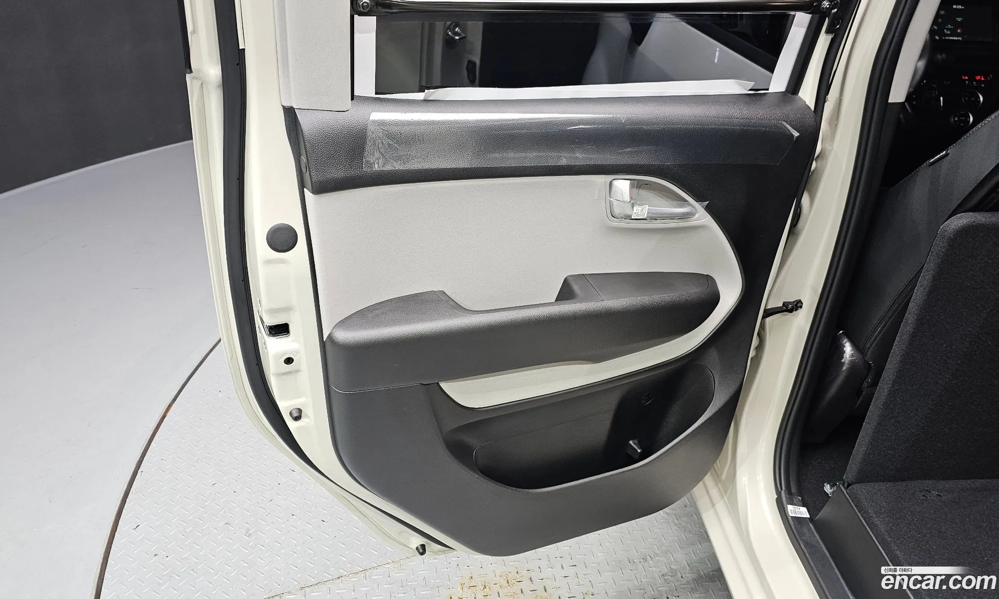 Kia Kia Ray 2024 — 26