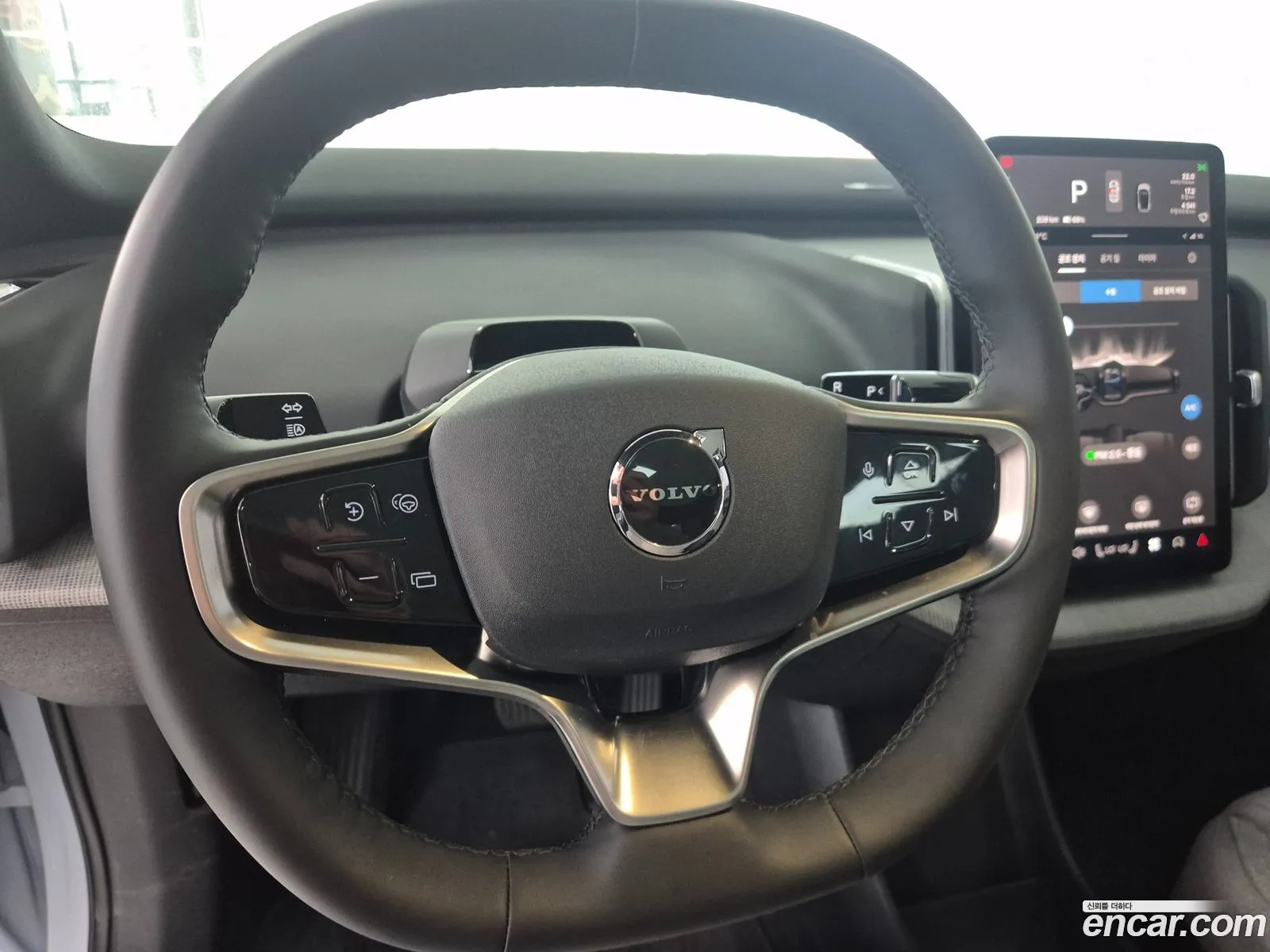 Volvo EX30 2025 — 6