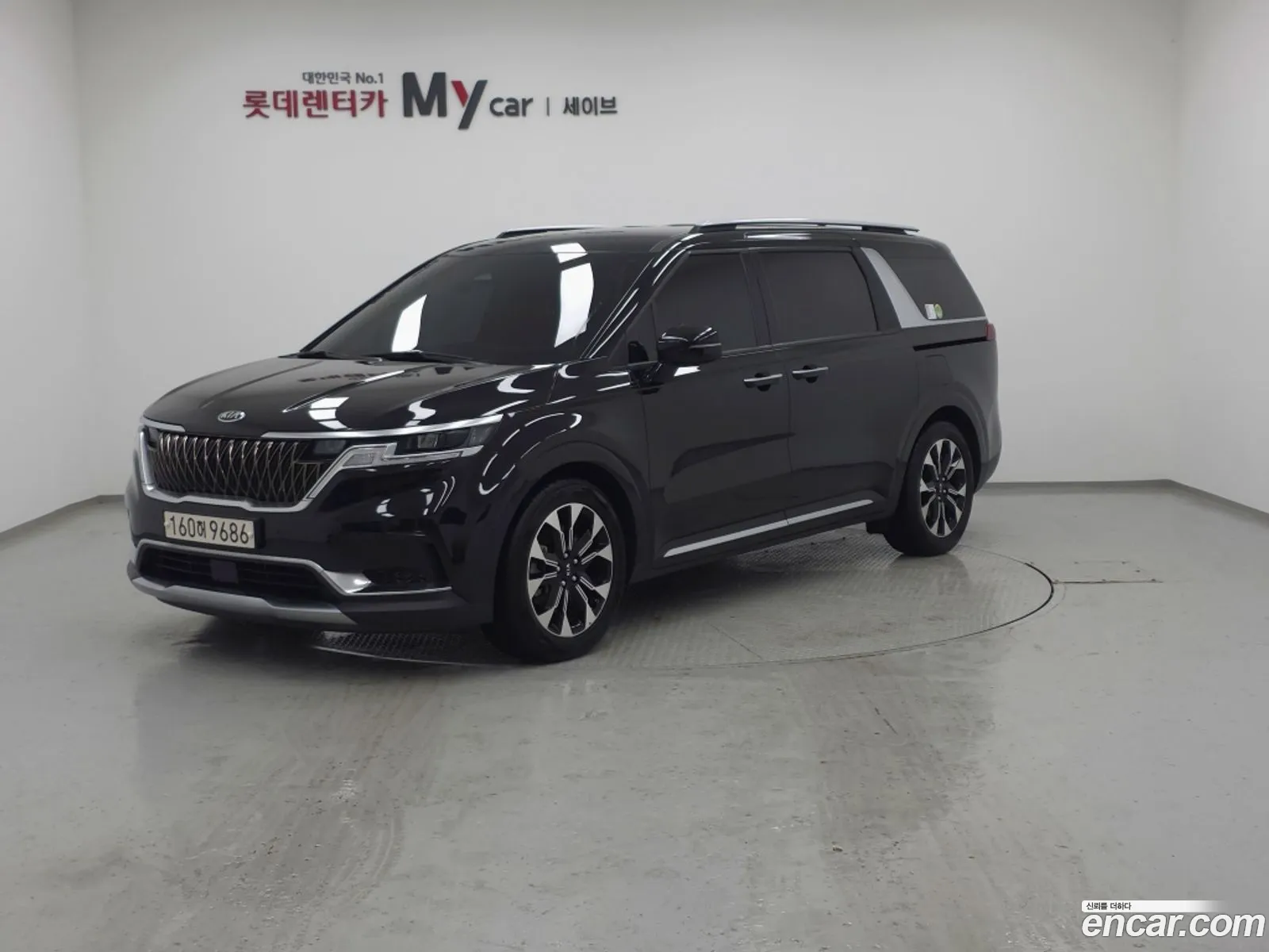 Kia Carnival 2021 — 14