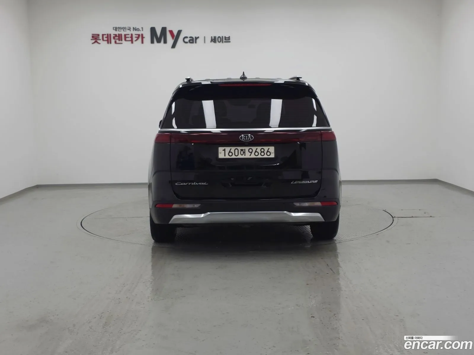 Kia Carnival 2021 — 2