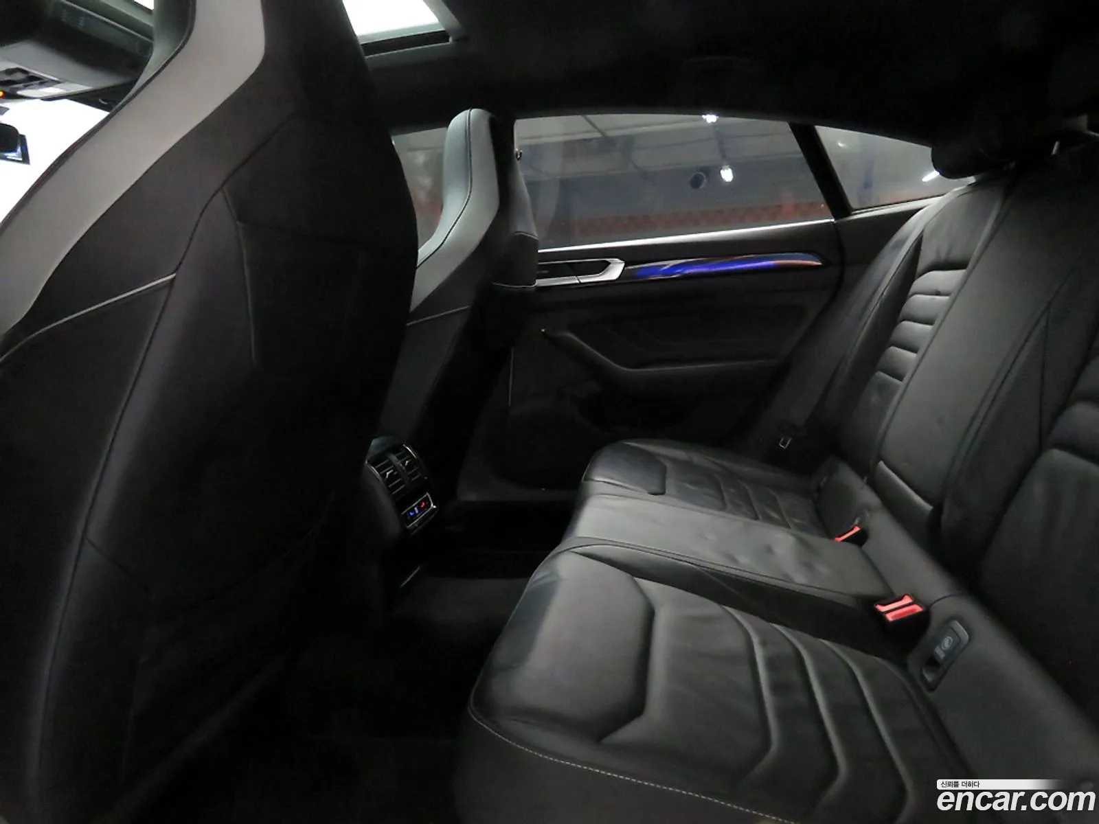 Volkswagen Arteon 2023 — 16