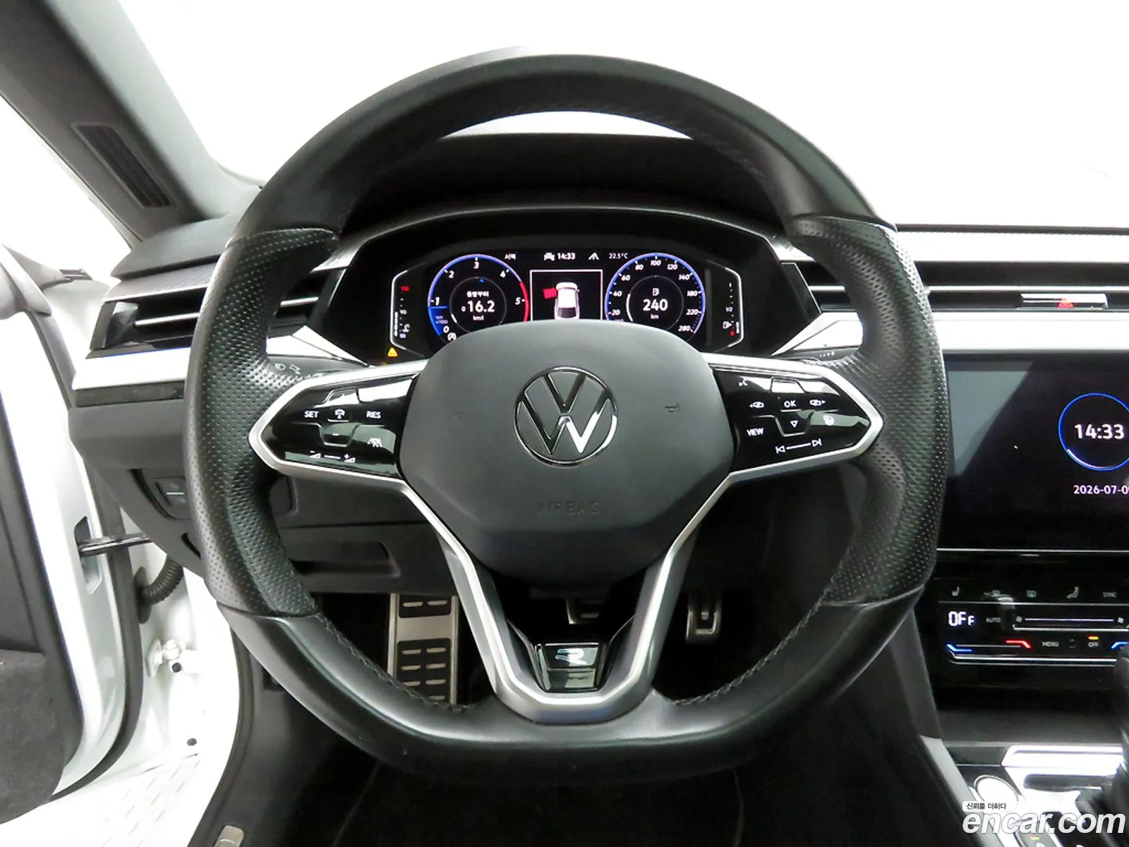 Volkswagen Arteon 2023 — 2