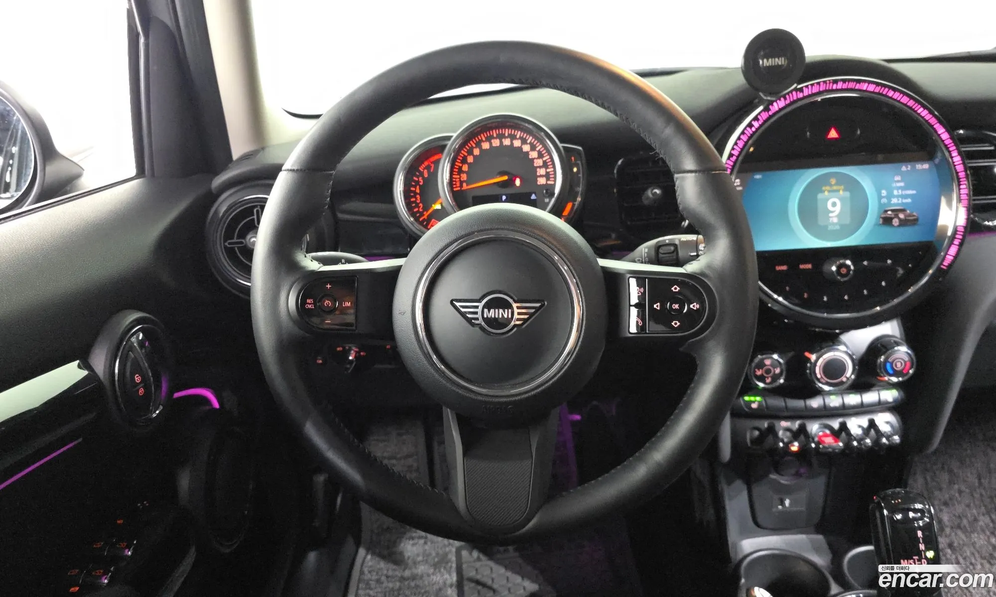 Mini Cooper 2022 — 11
