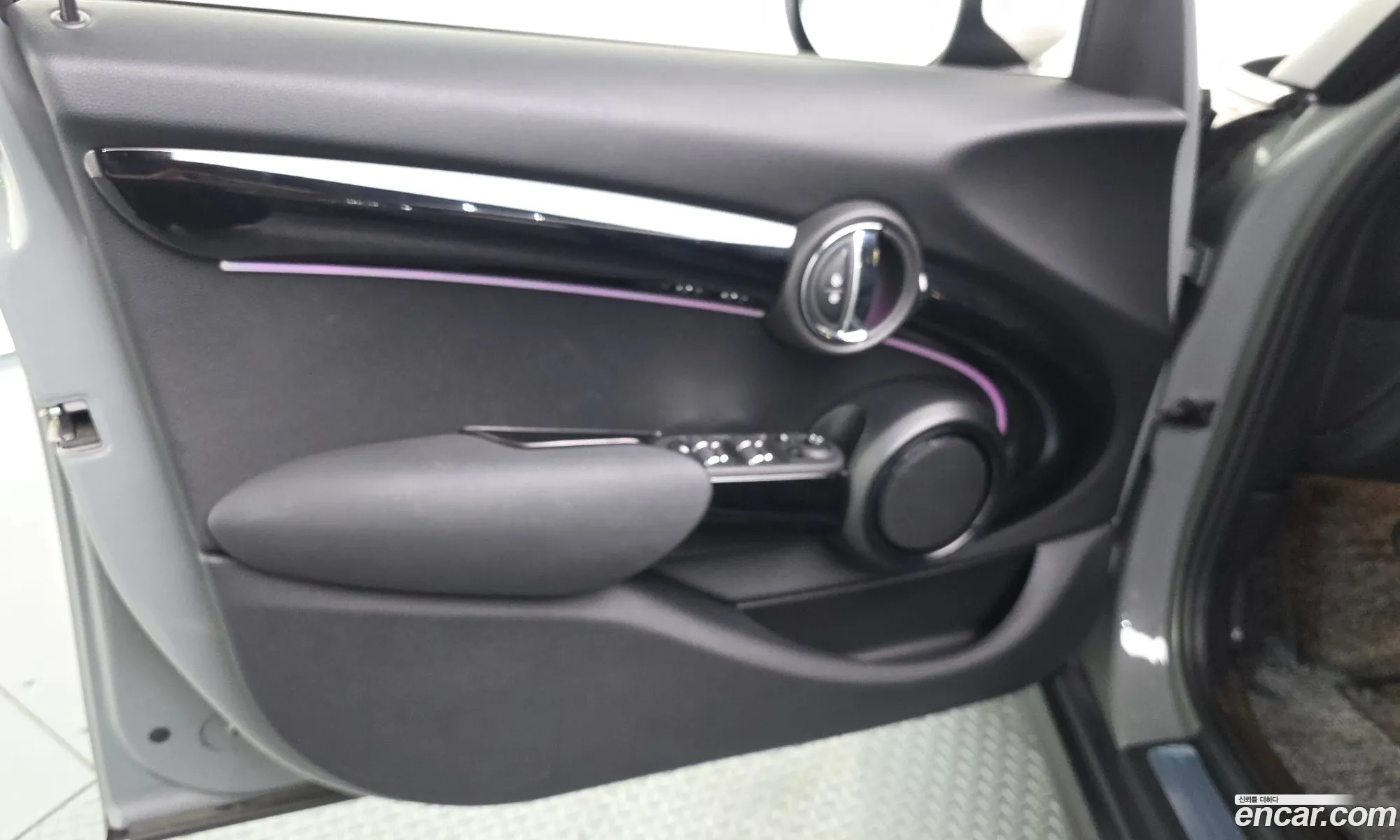 Mini Cooper 2022 — 5