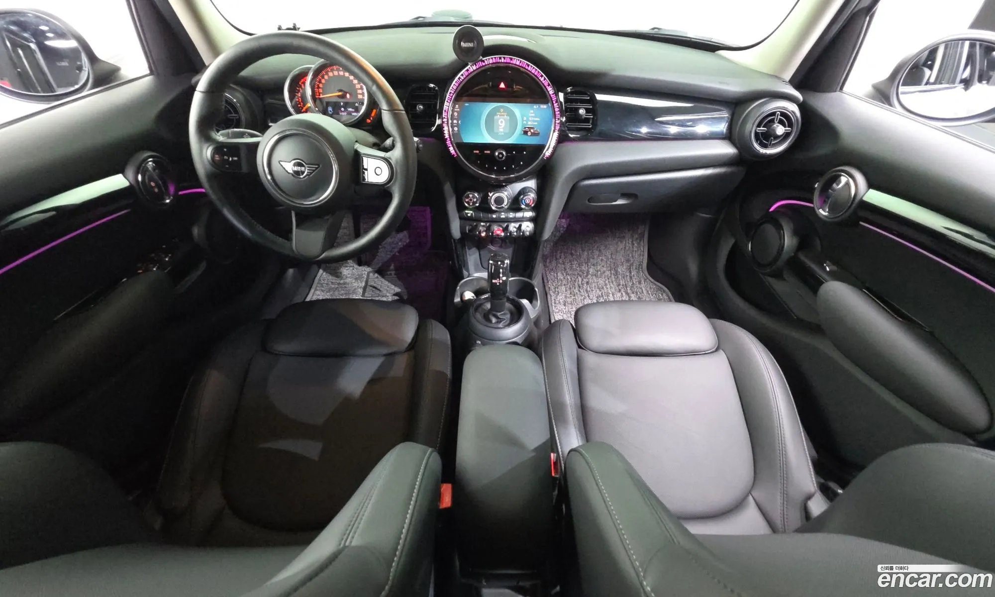Mini Cooper 2022 — 23