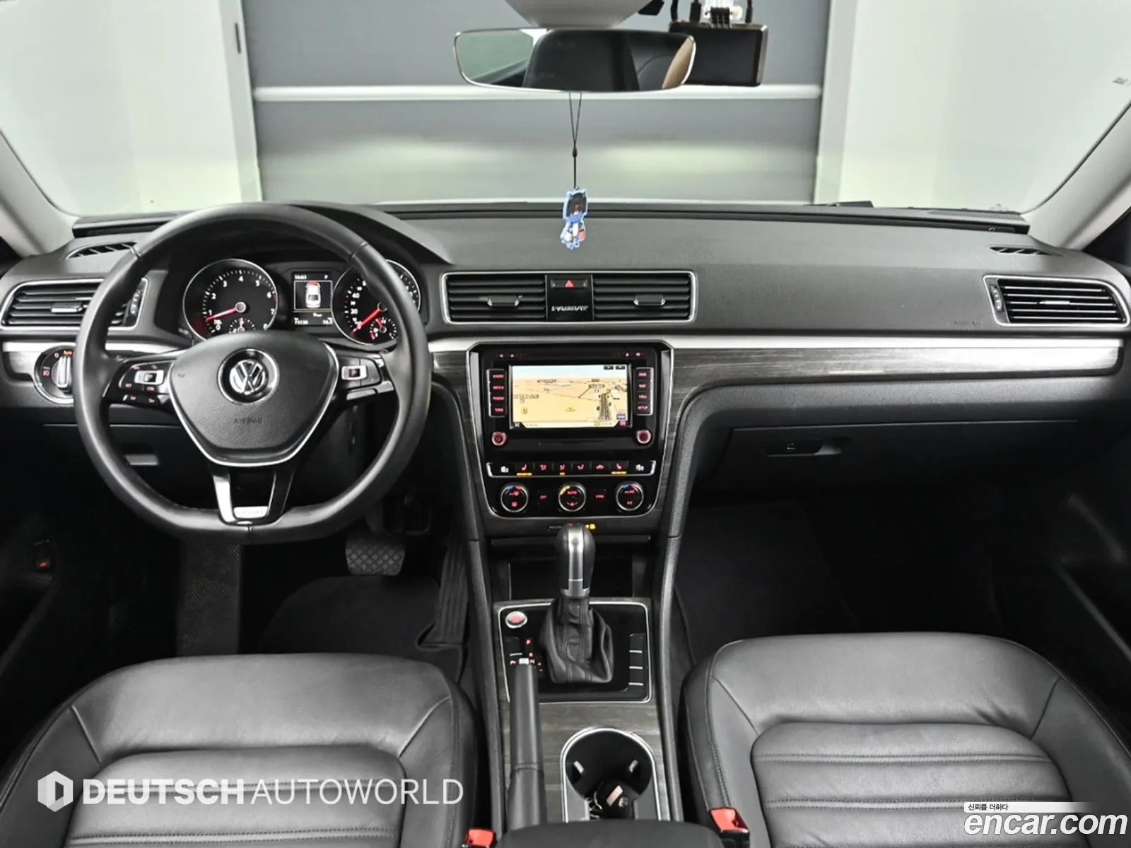 Volkswagen Passat 2018 — 11