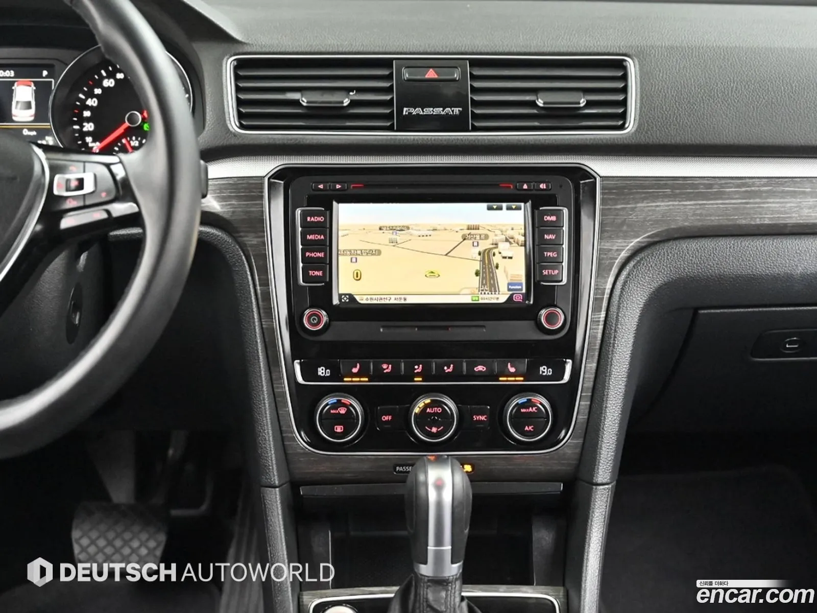 Volkswagen Passat 2018 — 14
