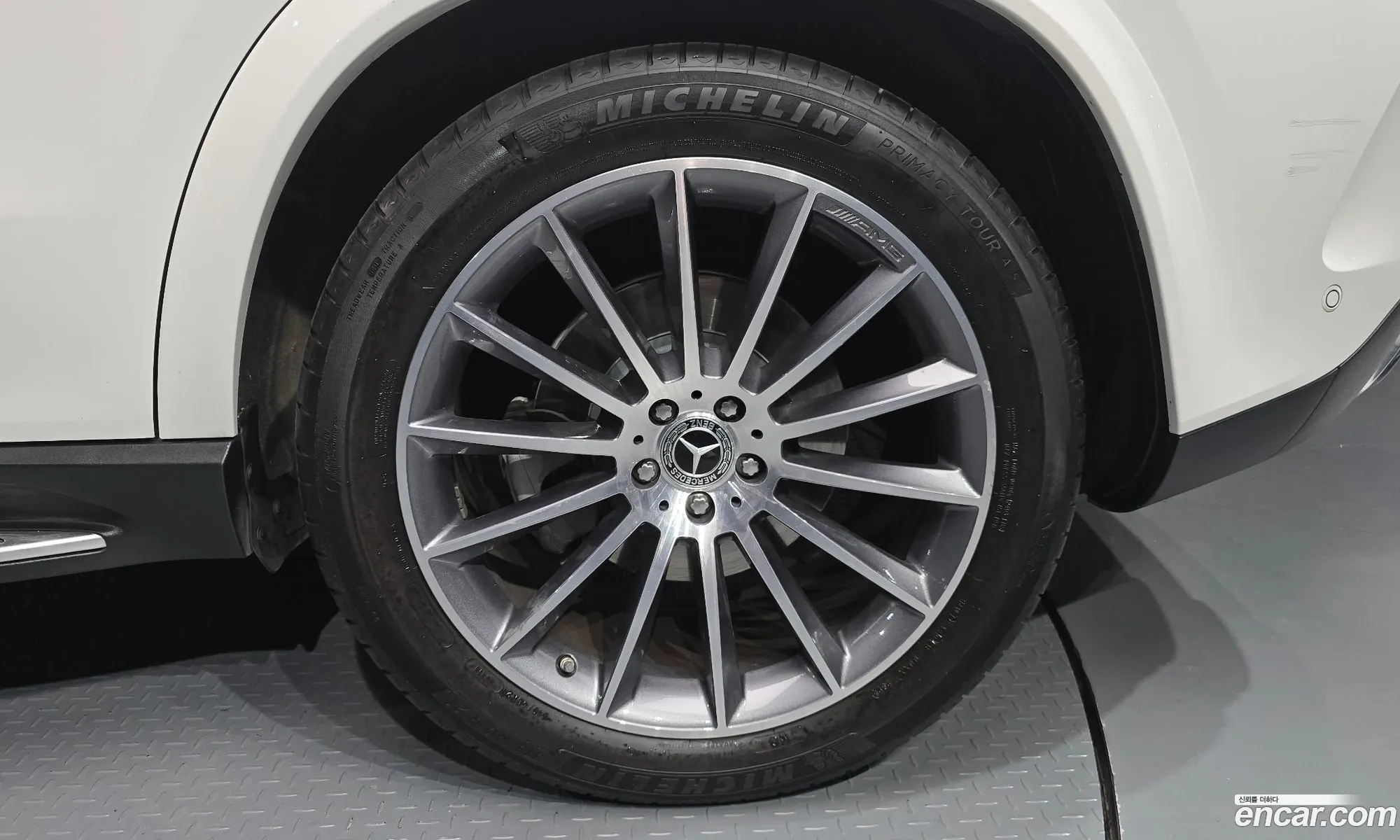 Mercedes-Benz GLE-Class W167 2023 — 27