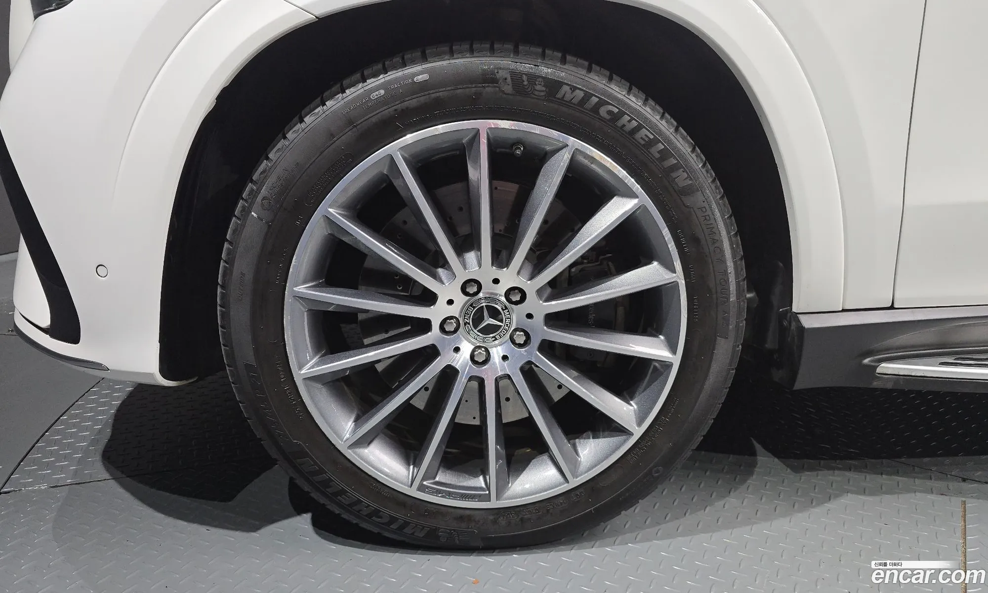 Mercedes-Benz GLE-Class W167 2023 — 30