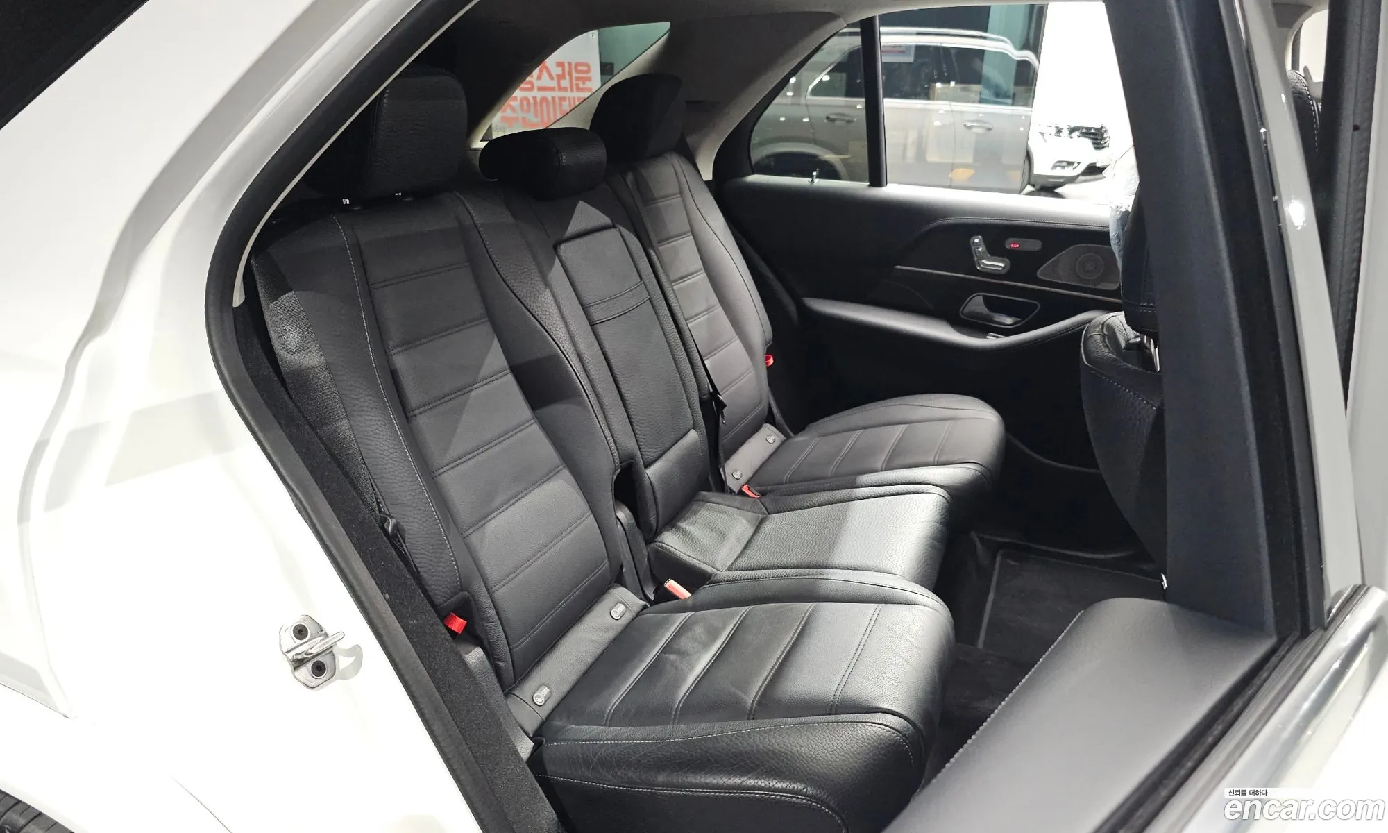 Mercedes-Benz GLE-Class W167 2023 — 15