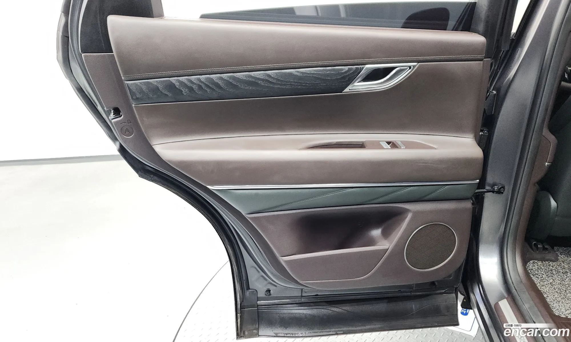 Genesis GV80 2020 KMTHC81CDLU018495 — 21