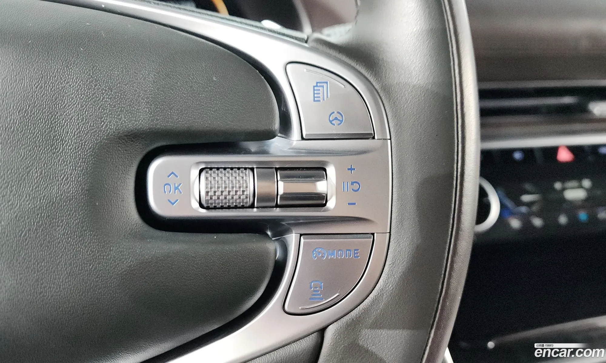 Genesis GV80 2020 KMTHC81CDLU018495 — 23