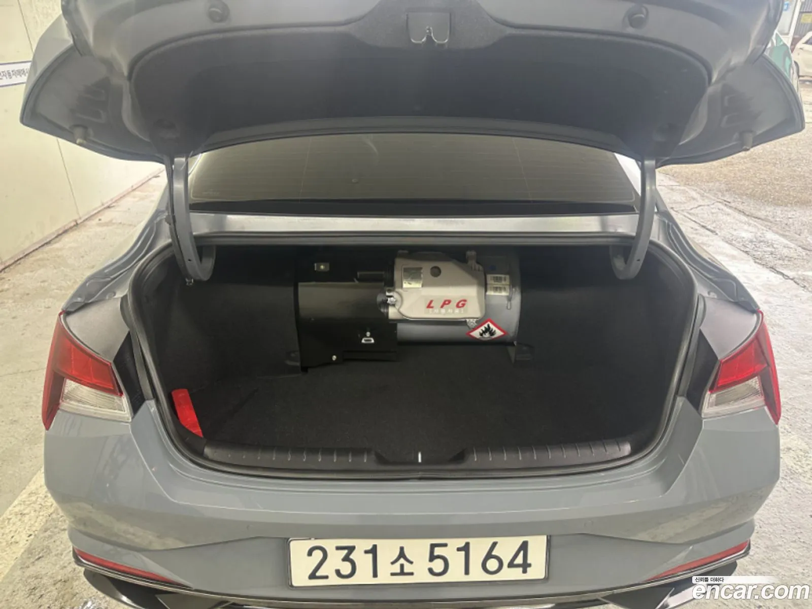 Hyundai Elantra 2022 — 15