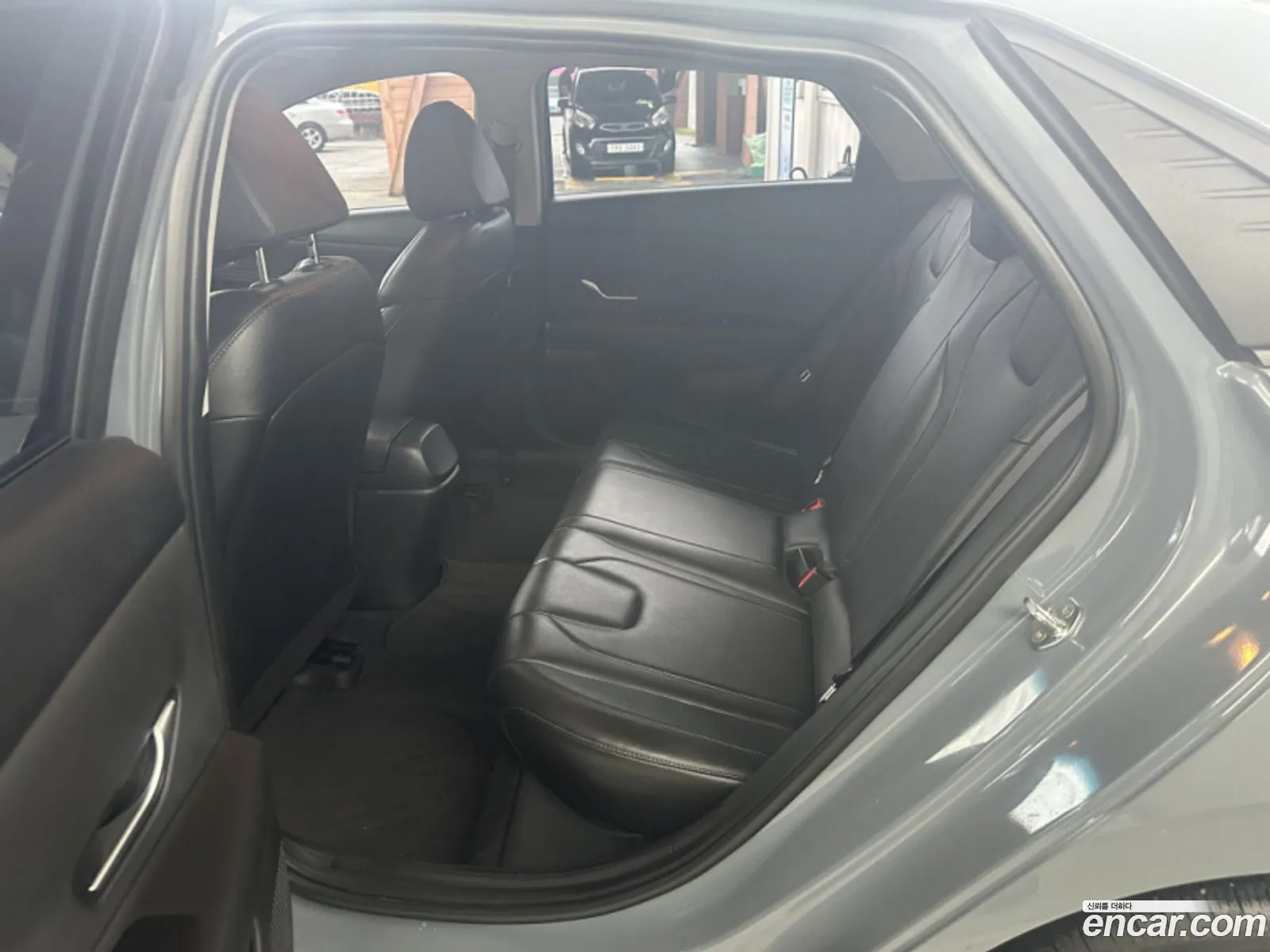 Hyundai Elantra 2022 — 14