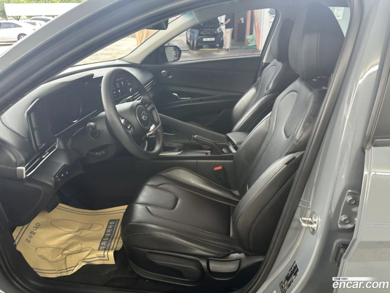 Hyundai Elantra 2022 — 11