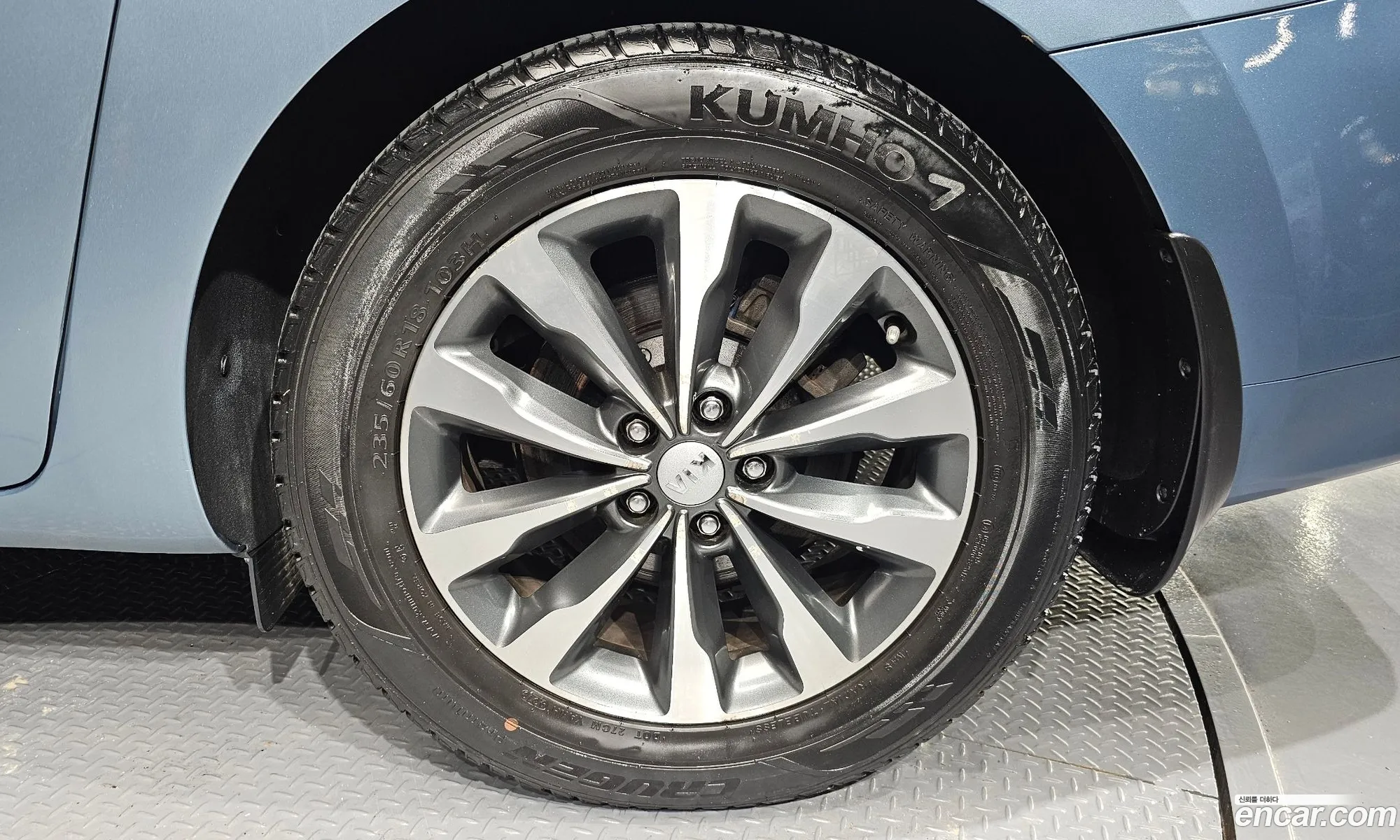 Kia Carnival 2015 KNAMB81ABGS151060 — 10