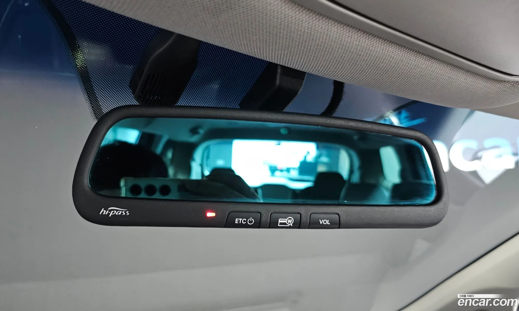 Kia Carnival 2015 KNAMB81ABGS151060 — 8