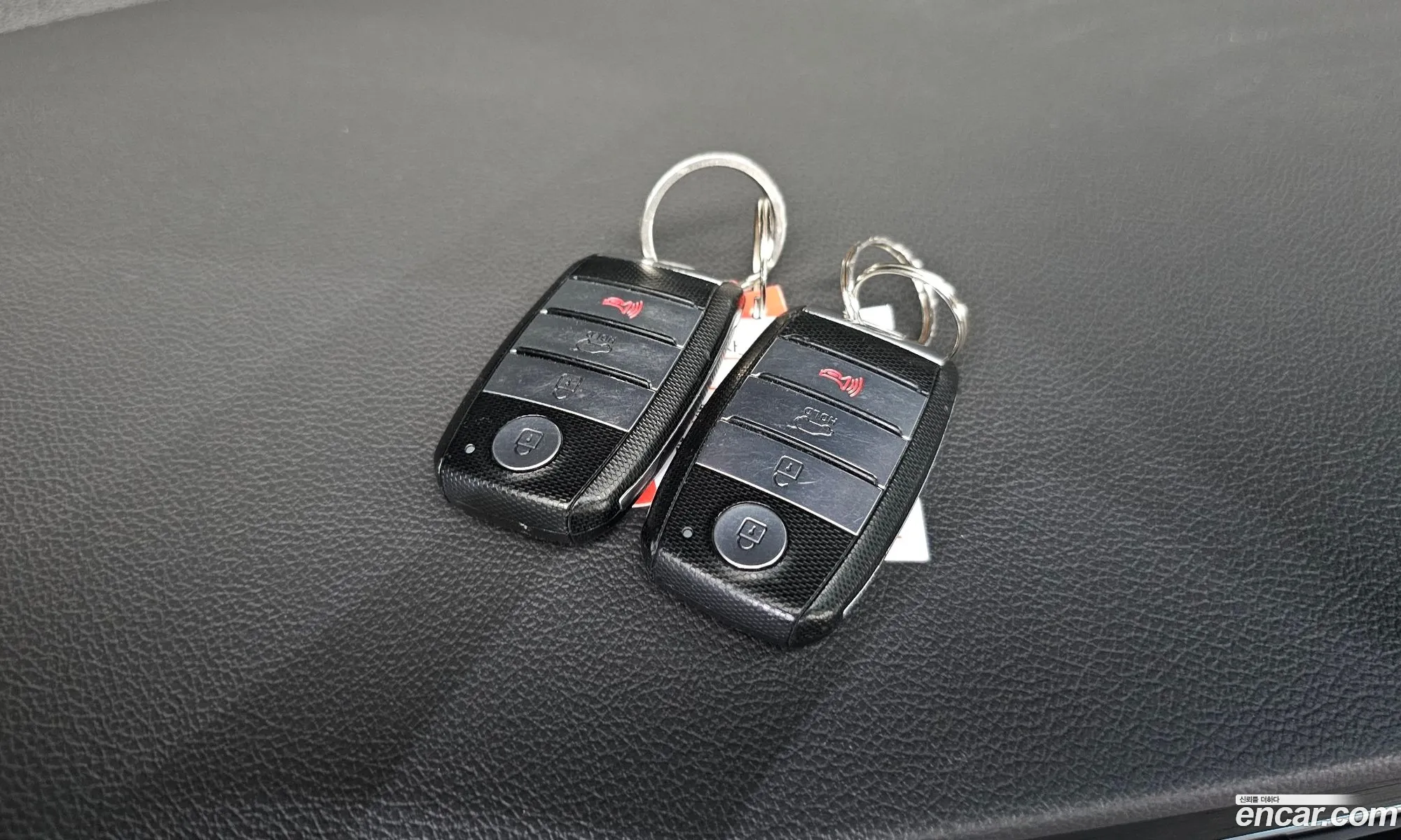 Kia Carnival 2015 KNAMB81ABGS151060 — 30