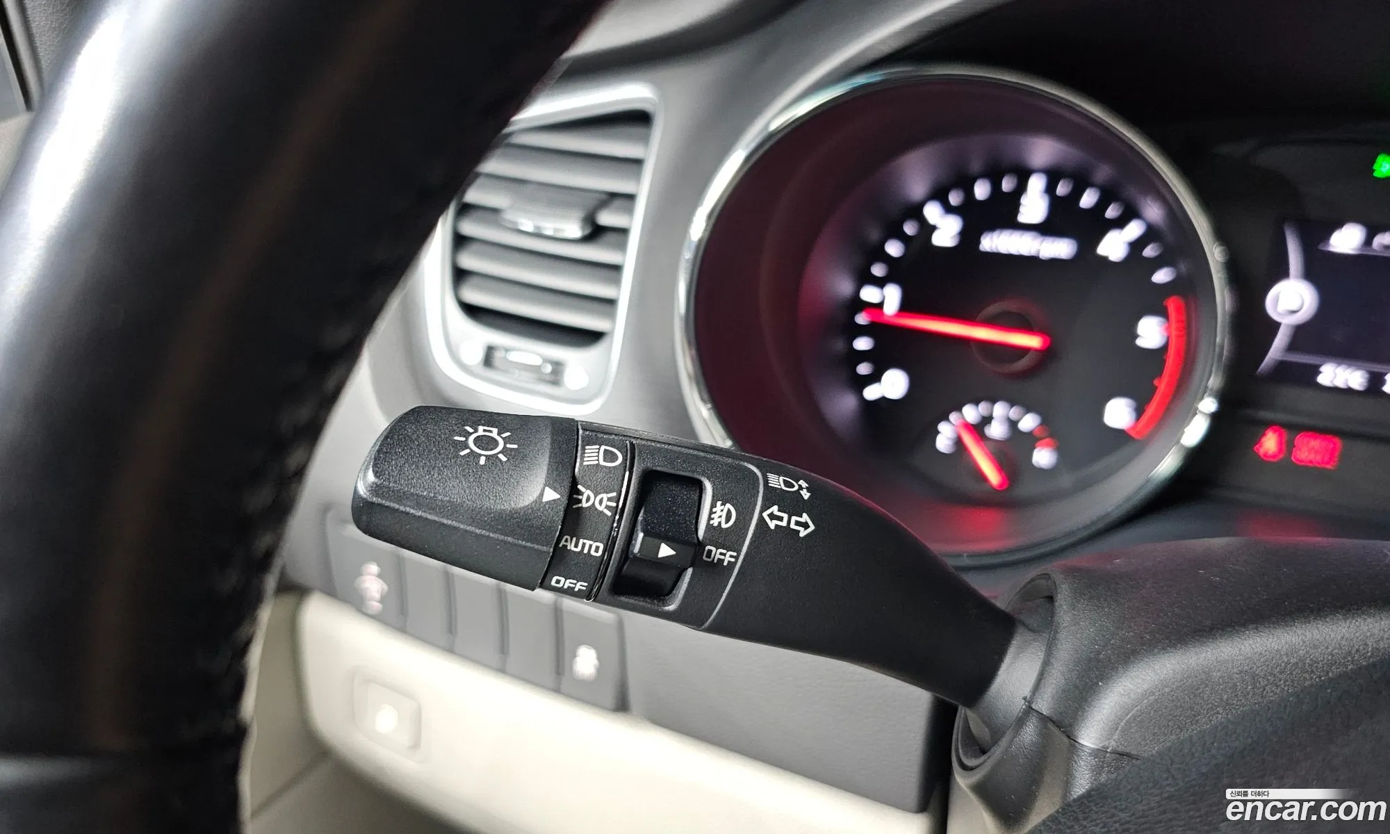 Kia Carnival 2015 KNAMB81ABGS151060 — 13
