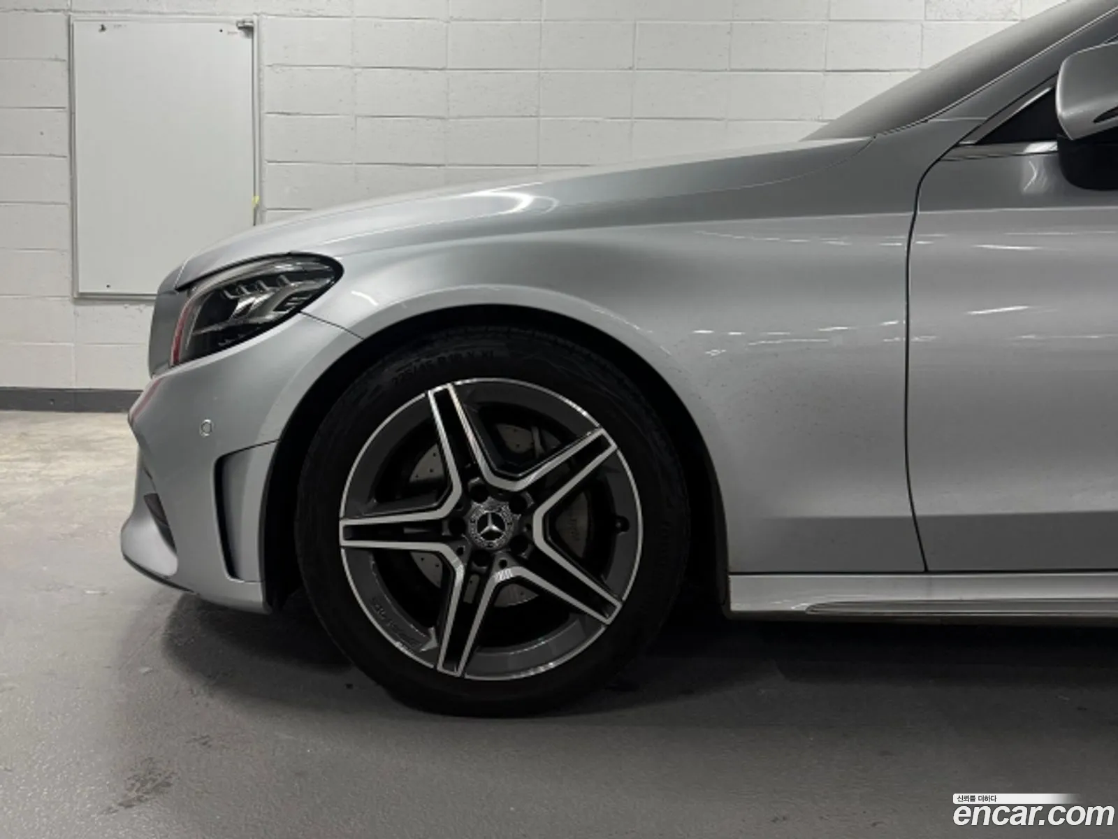 Mercedes-Benz C-Class W205 2020 — 14