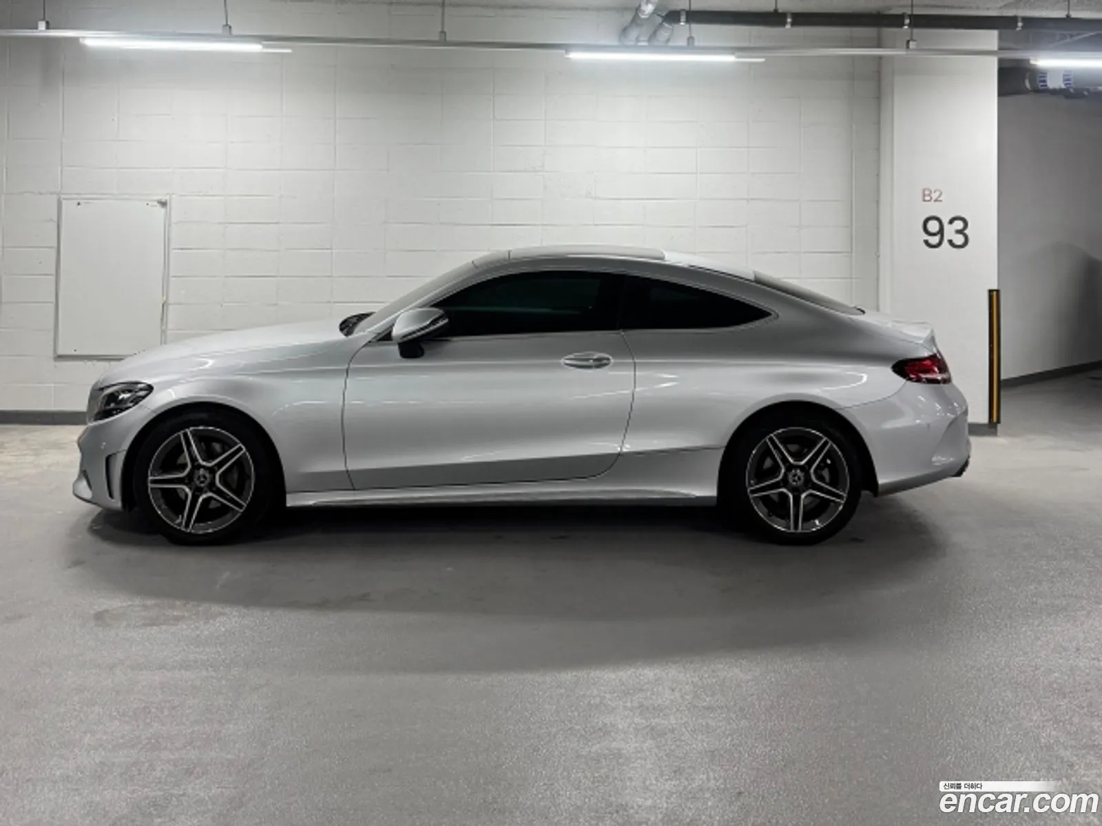 Mercedes-Benz C-Class W205 2020 — 13