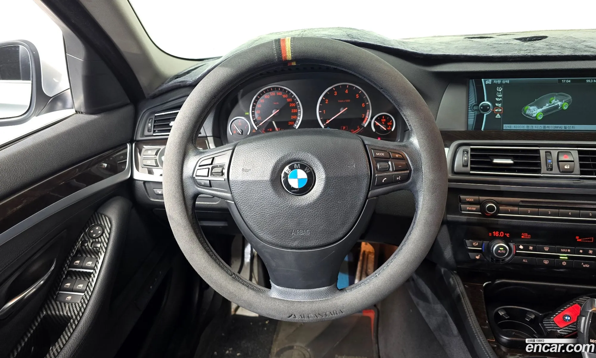 BMW 5 Series 2012 WBAXG3103CDW40630 — 24