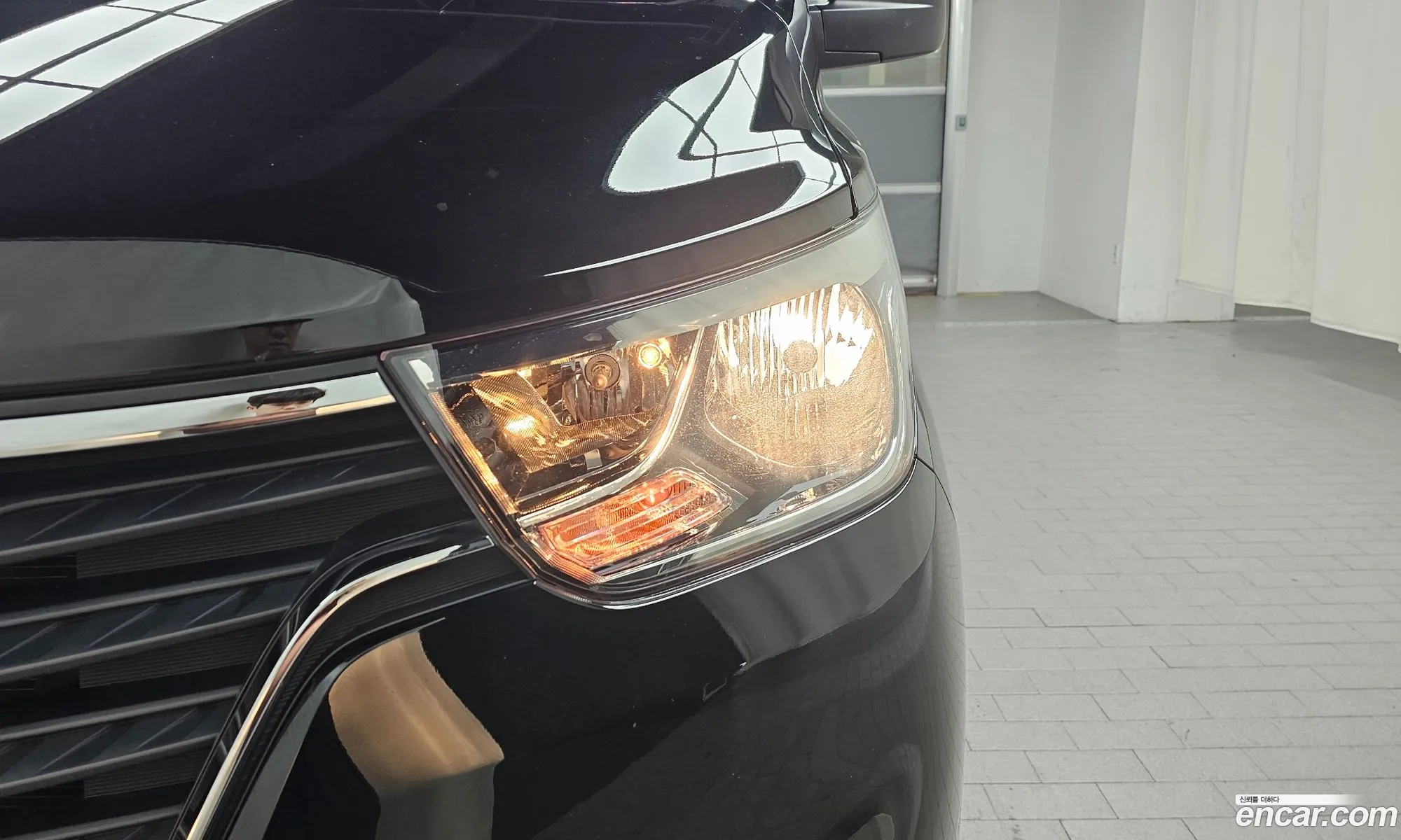 Hyundai Grand Starex 2018 — 28