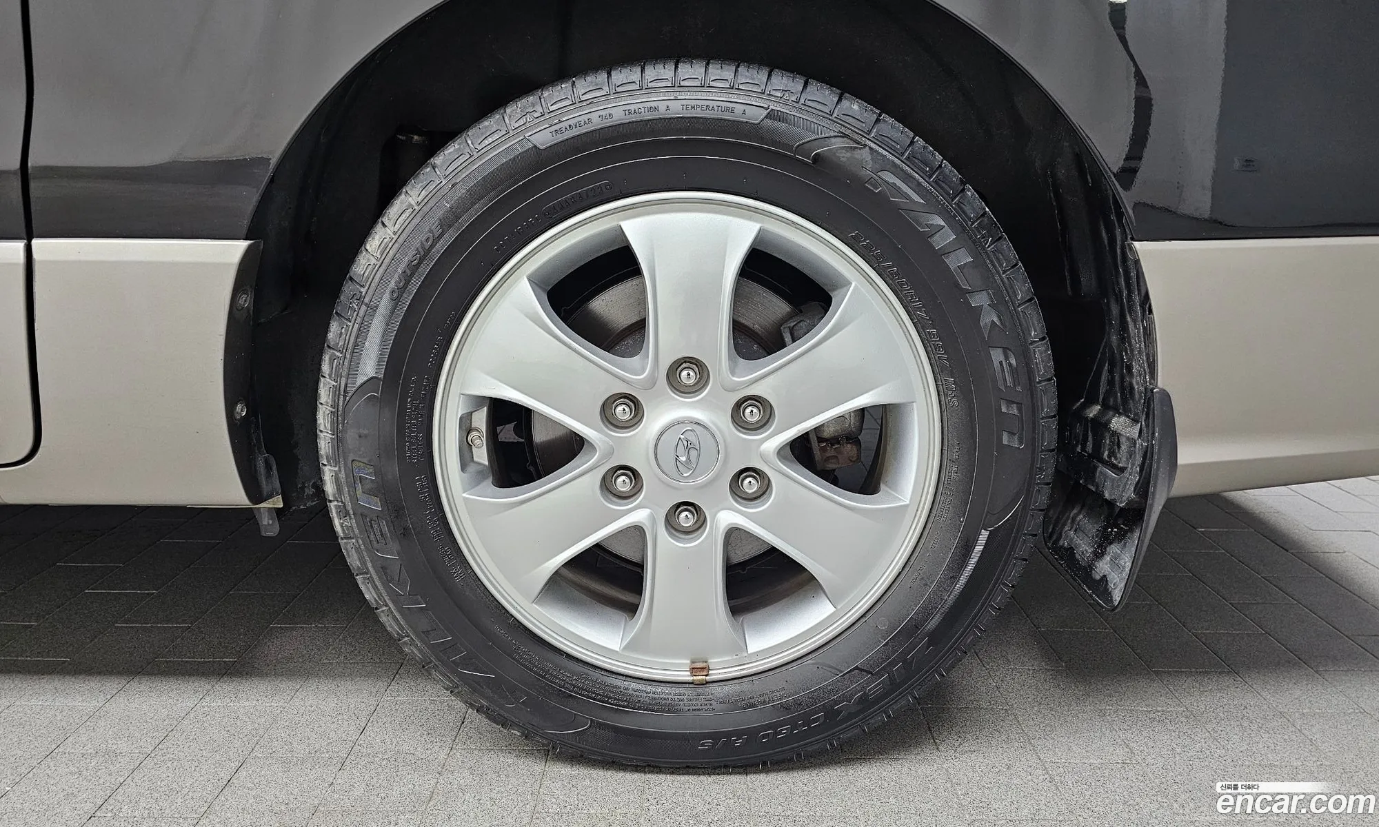 Hyundai Grand Starex 2018 — 13