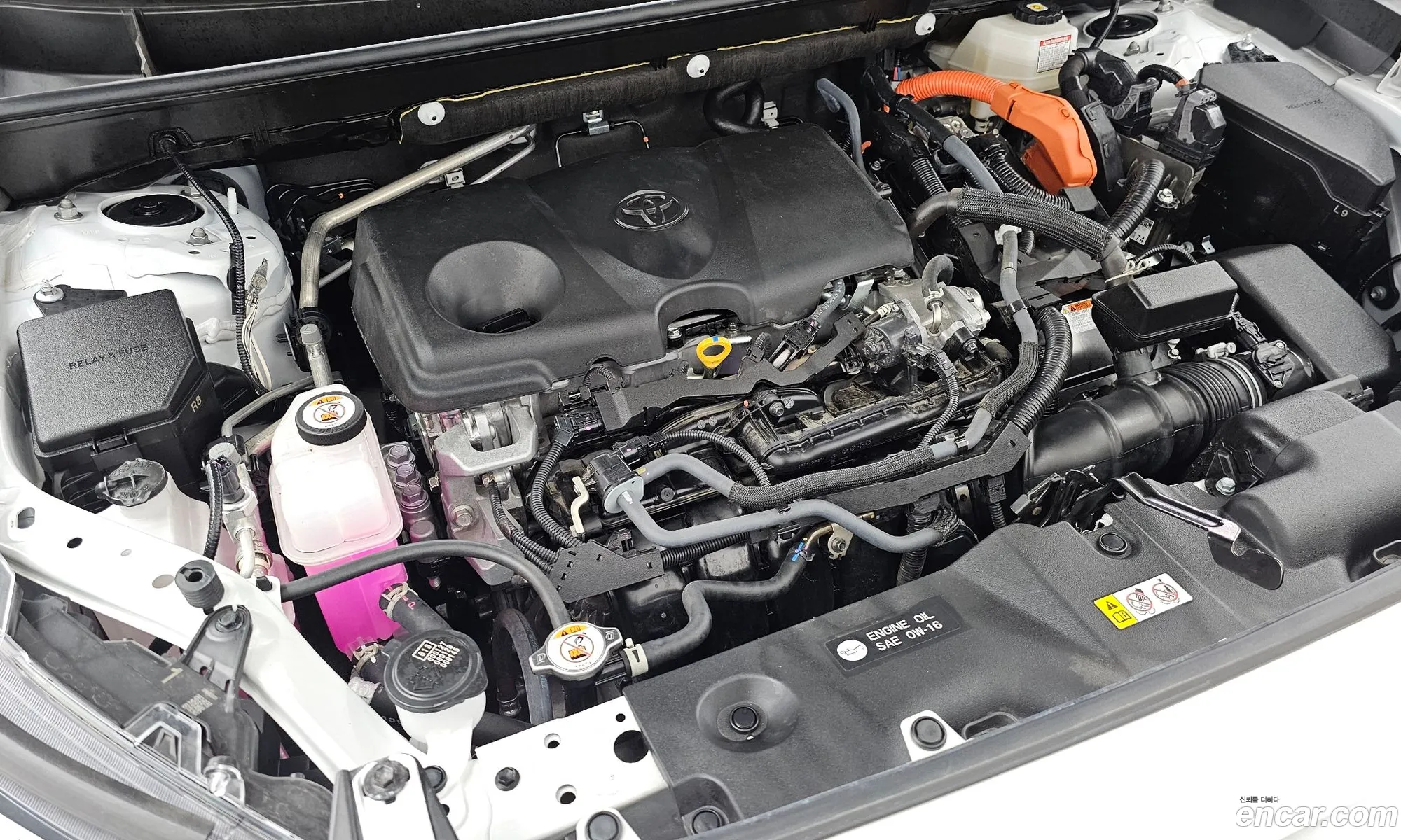 Toyota RAV4 2024 — 16