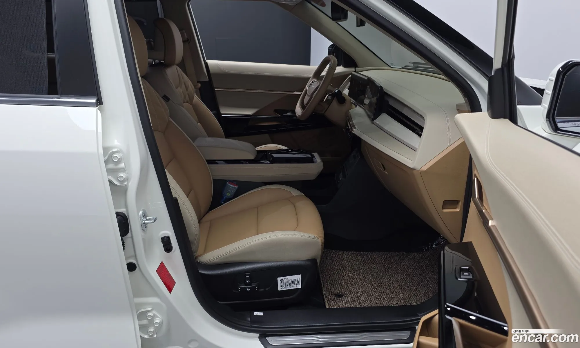 KG Mobility (SsangYong) Actyon 2026 — 13