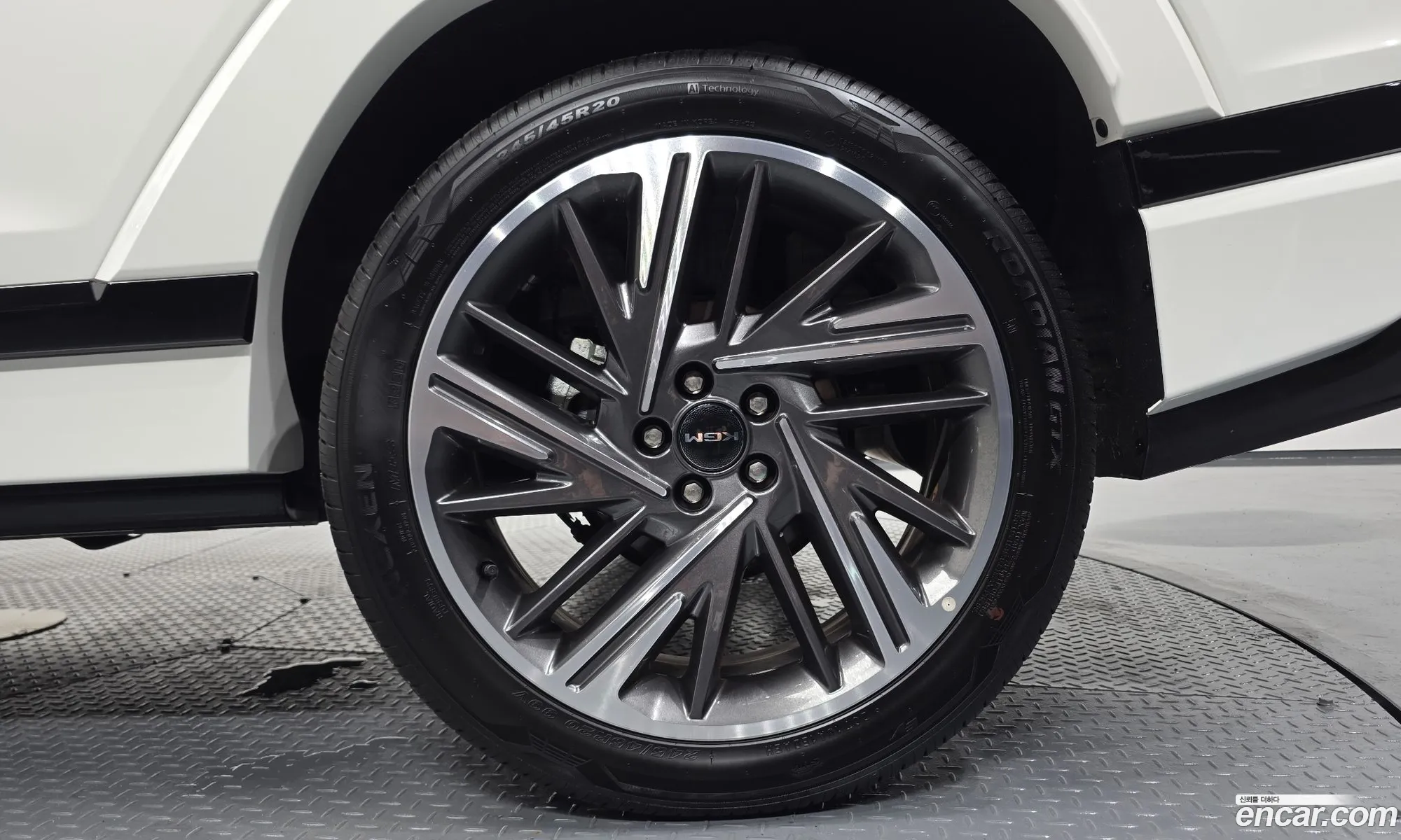 KG Mobility (SsangYong) Actyon 2026 — 6