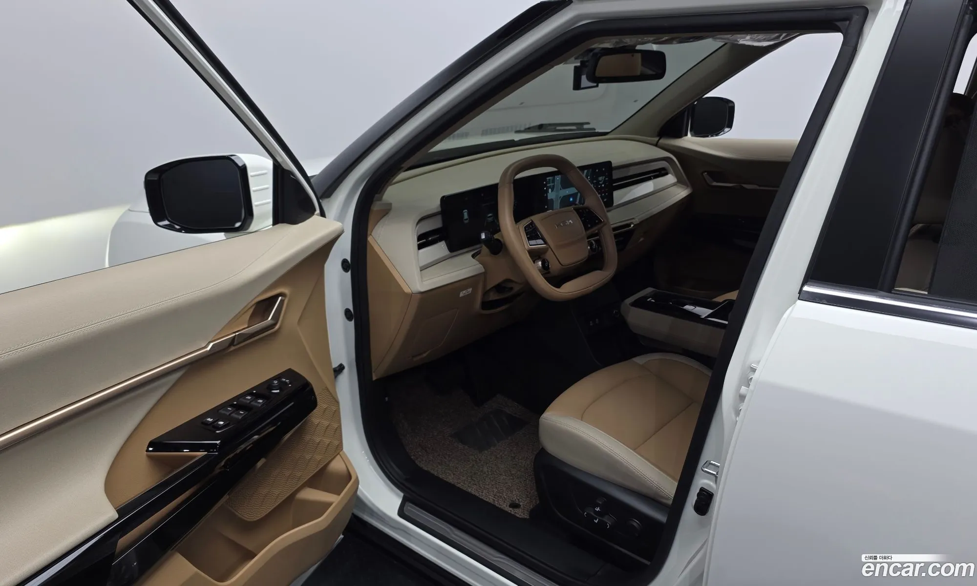 KG Mobility (SsangYong) Actyon 2026 — 16