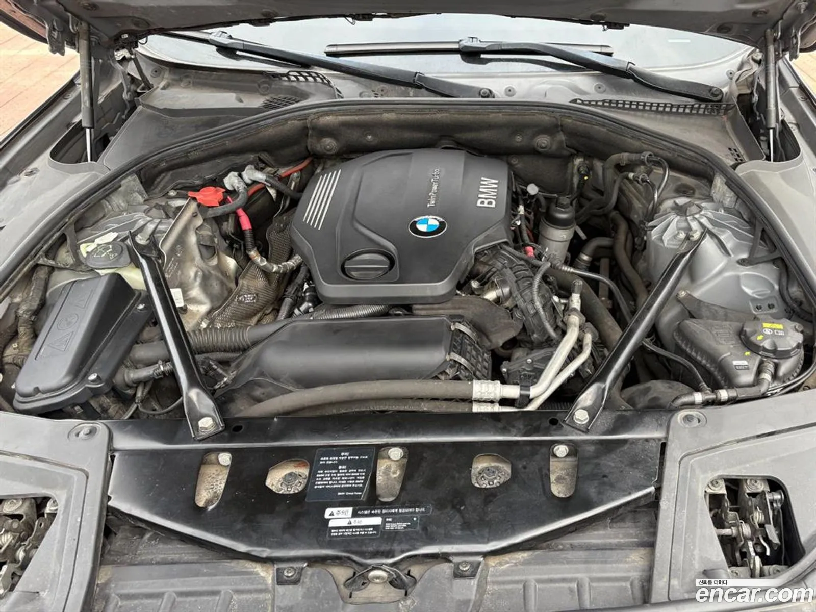 BMW 5 Series 2016 — 13