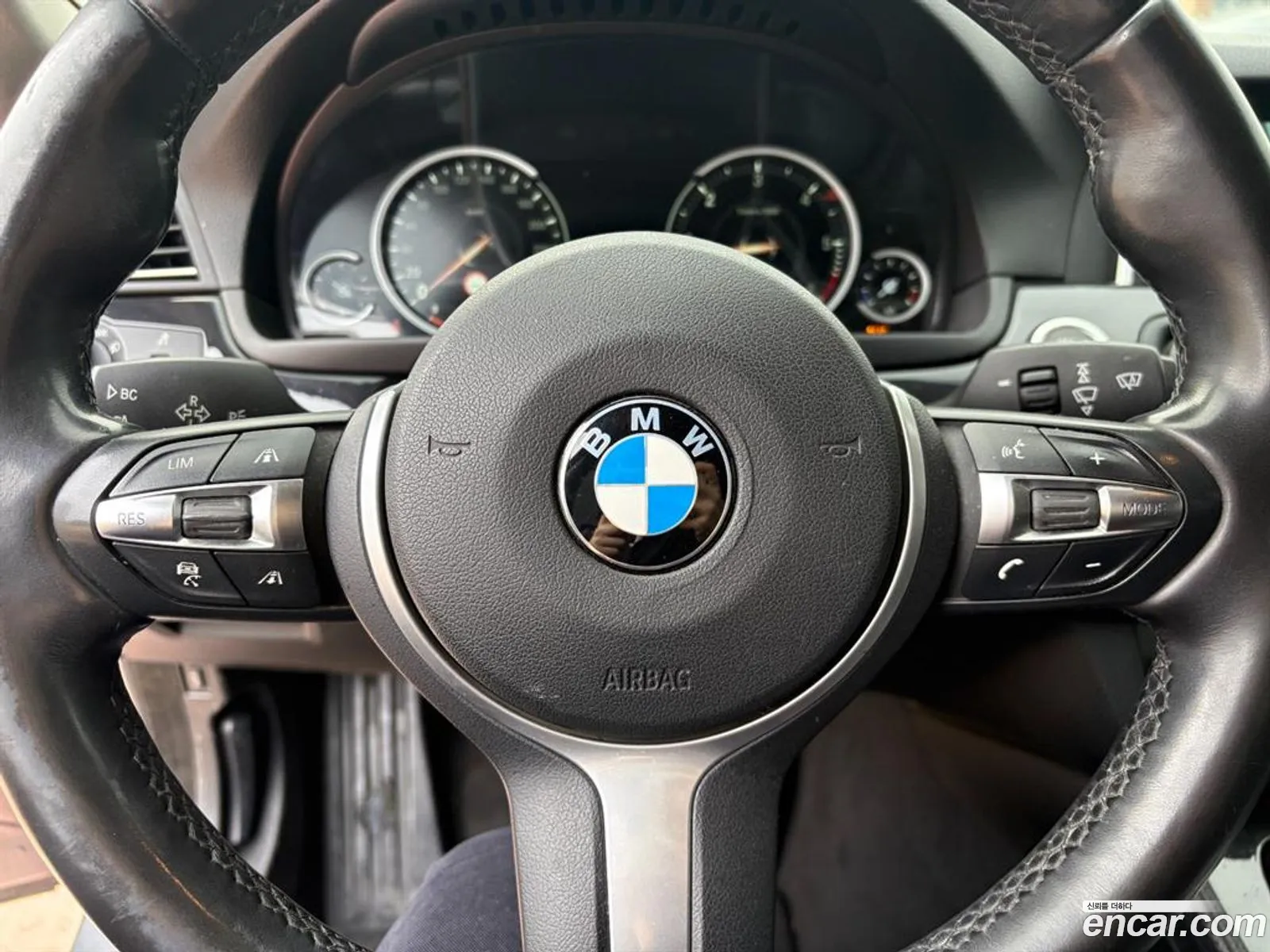 BMW 5 Series 2016 — 6