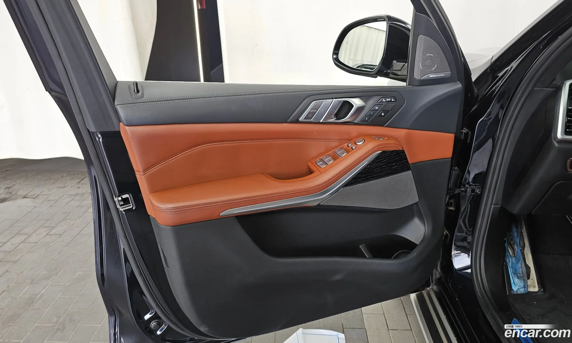 BMW X7 2021 — 27