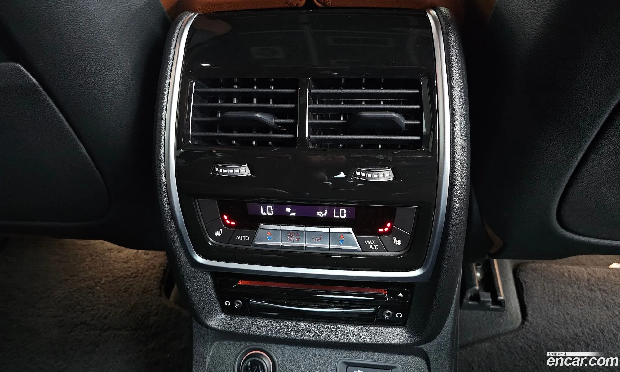 BMW X7 2021 — 13