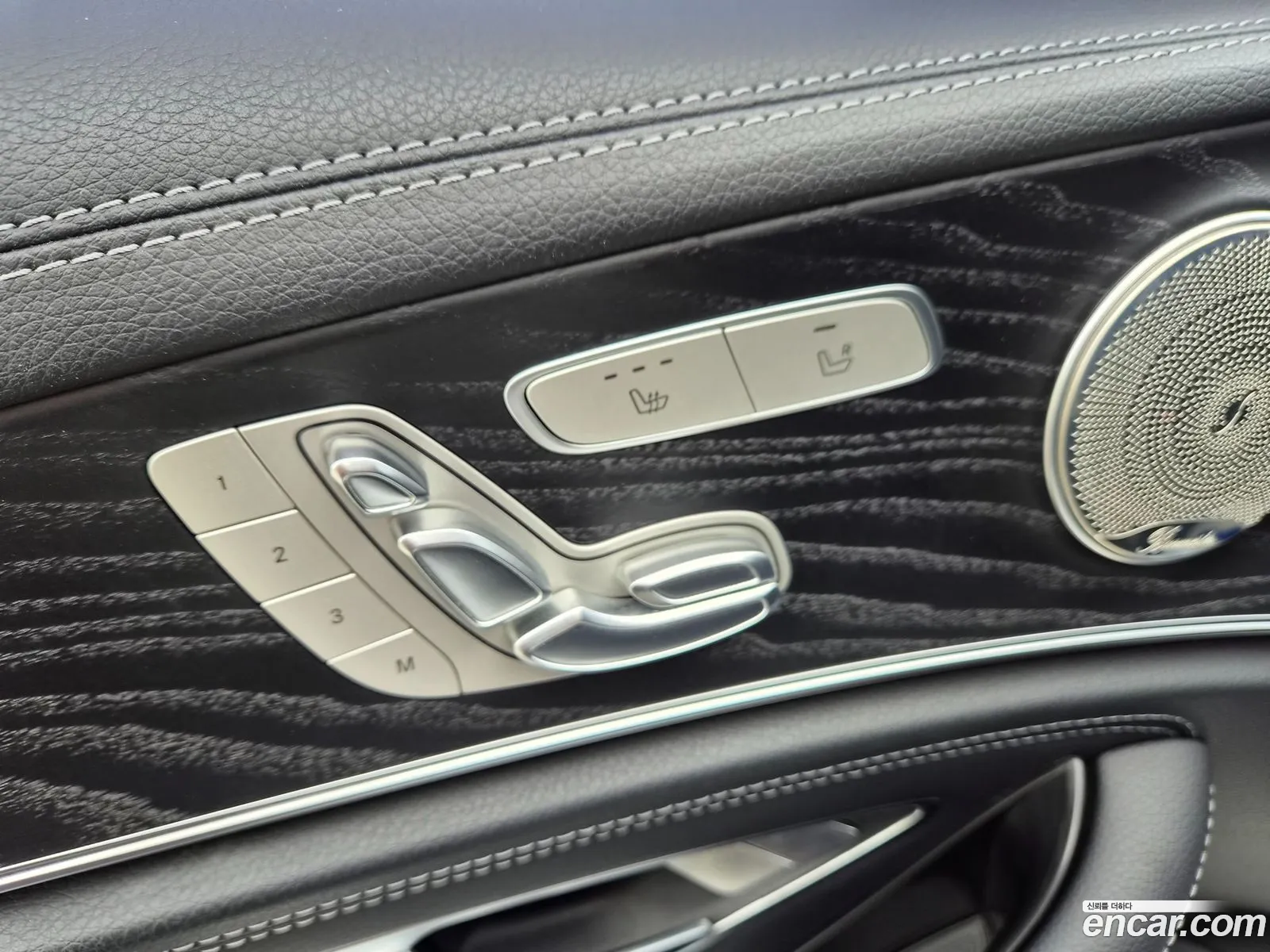 Mercedes-Benz E-Class W213 2020 — 19