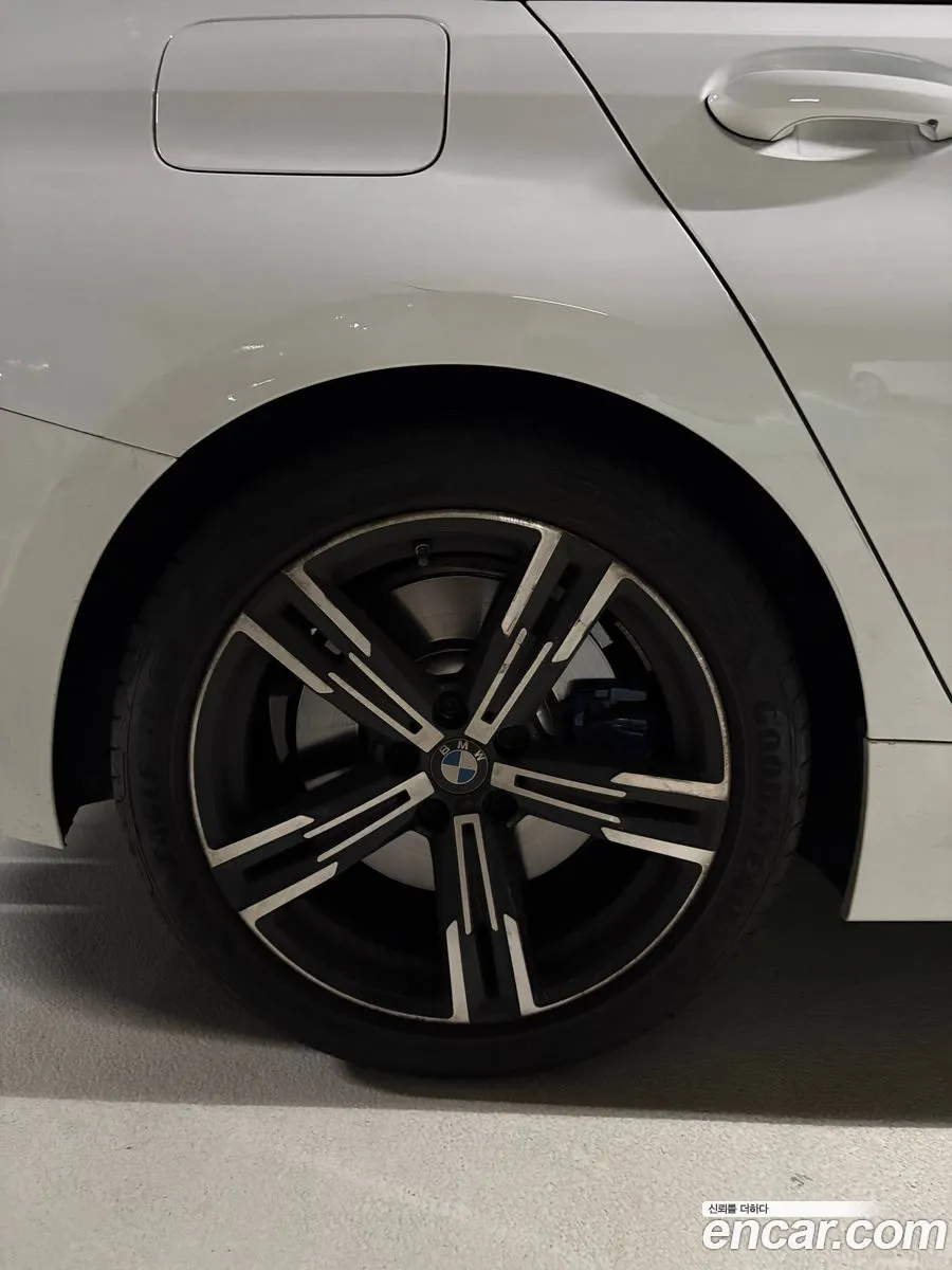 BMW 3 Series 2024 — 6