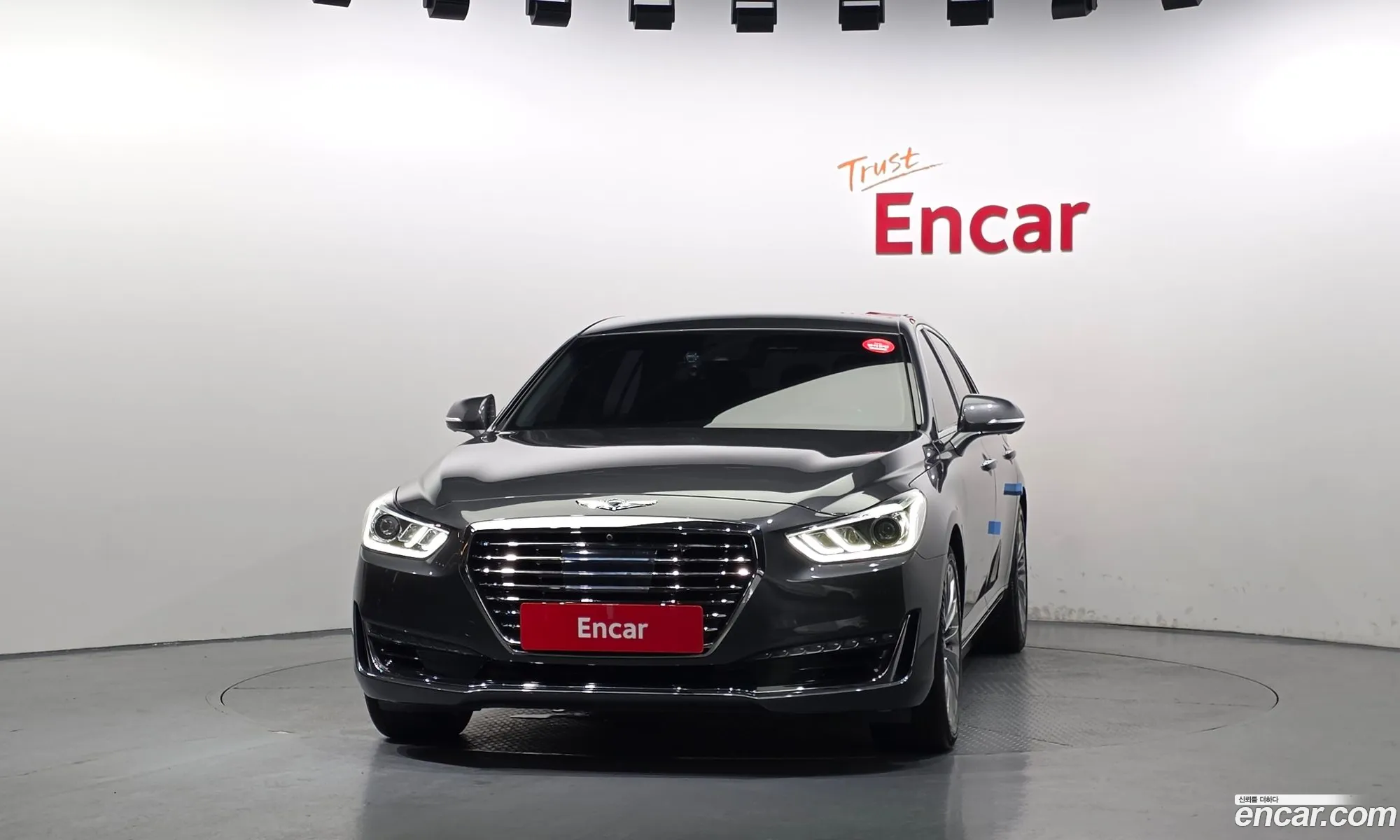 Genesis EQ900 2017 — 16