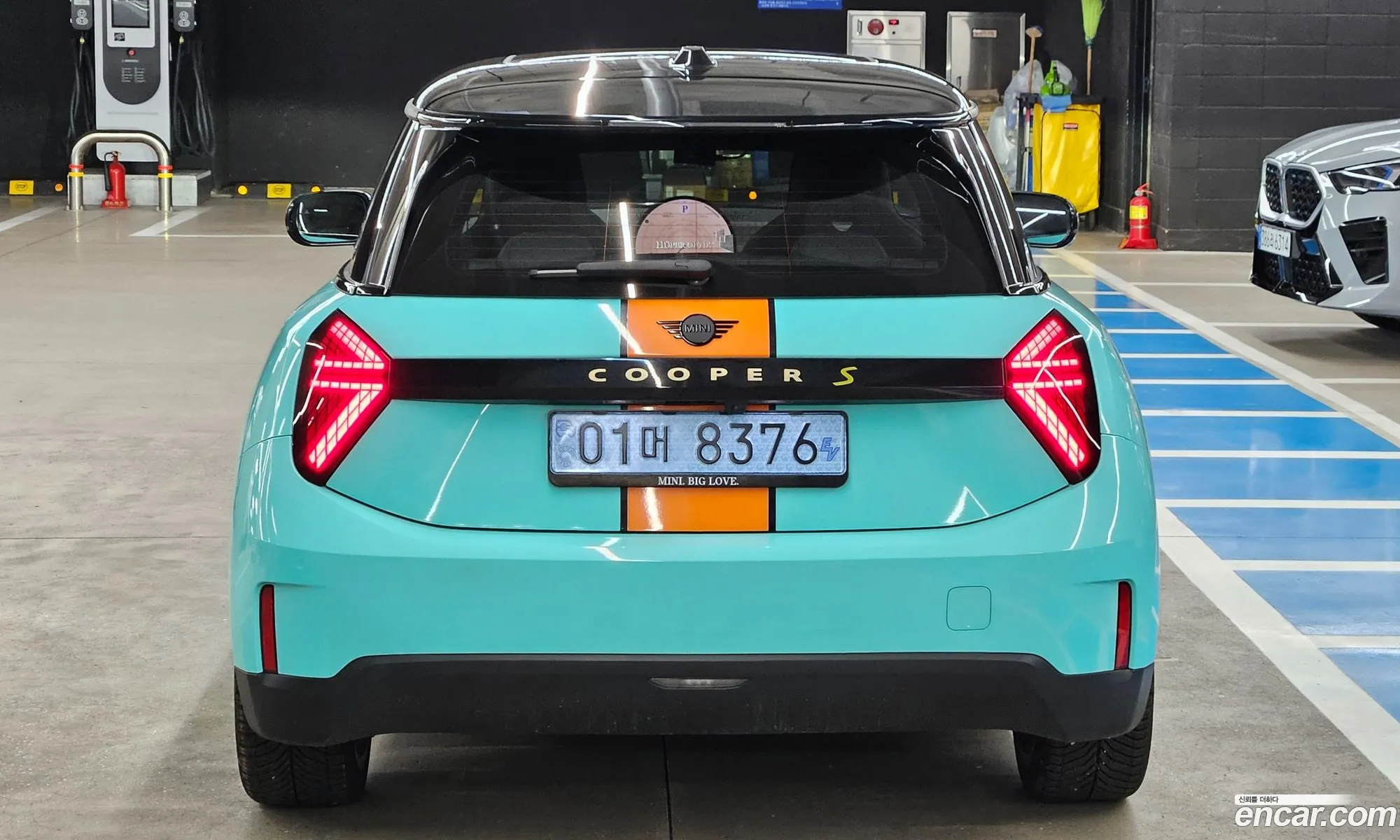 Mini Cooper Electric 2024 — 7