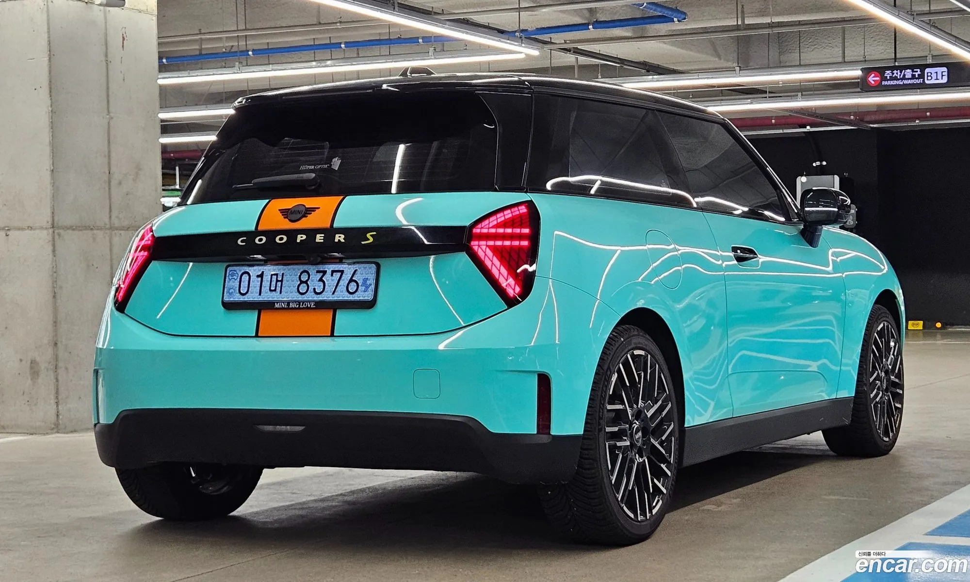 Mini Cooper Electric 2024 — 19
