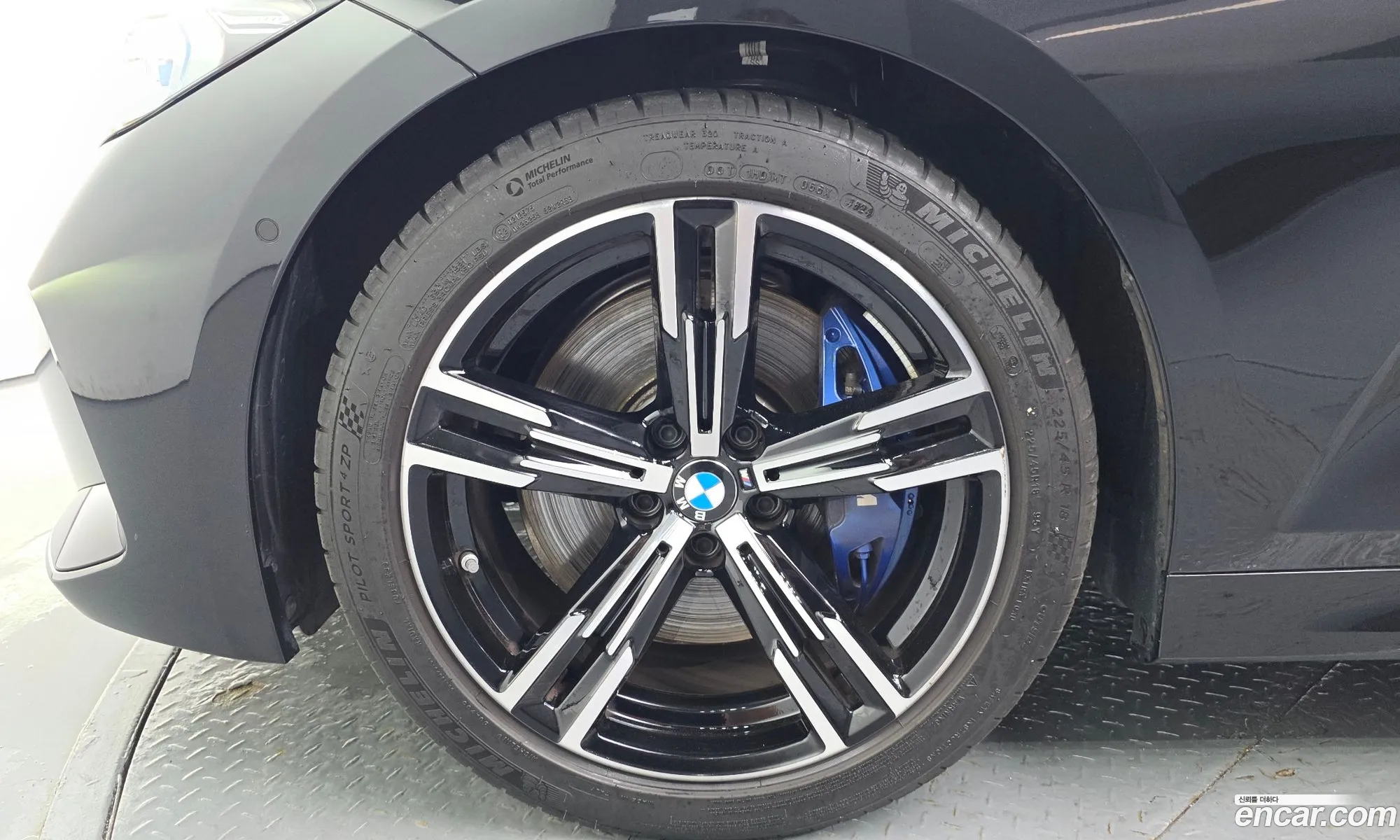 BMW 3 Series 2025 WBA11FF06SFU59297 — 31