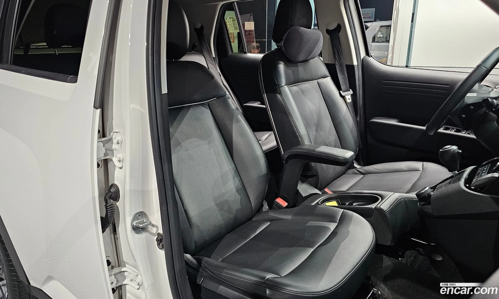 Hyundai Casper 2021 — 24