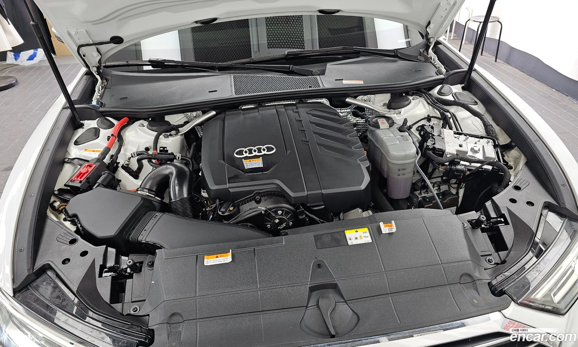 Audi A6 2022 WAUZZZF28NN010373 — 34