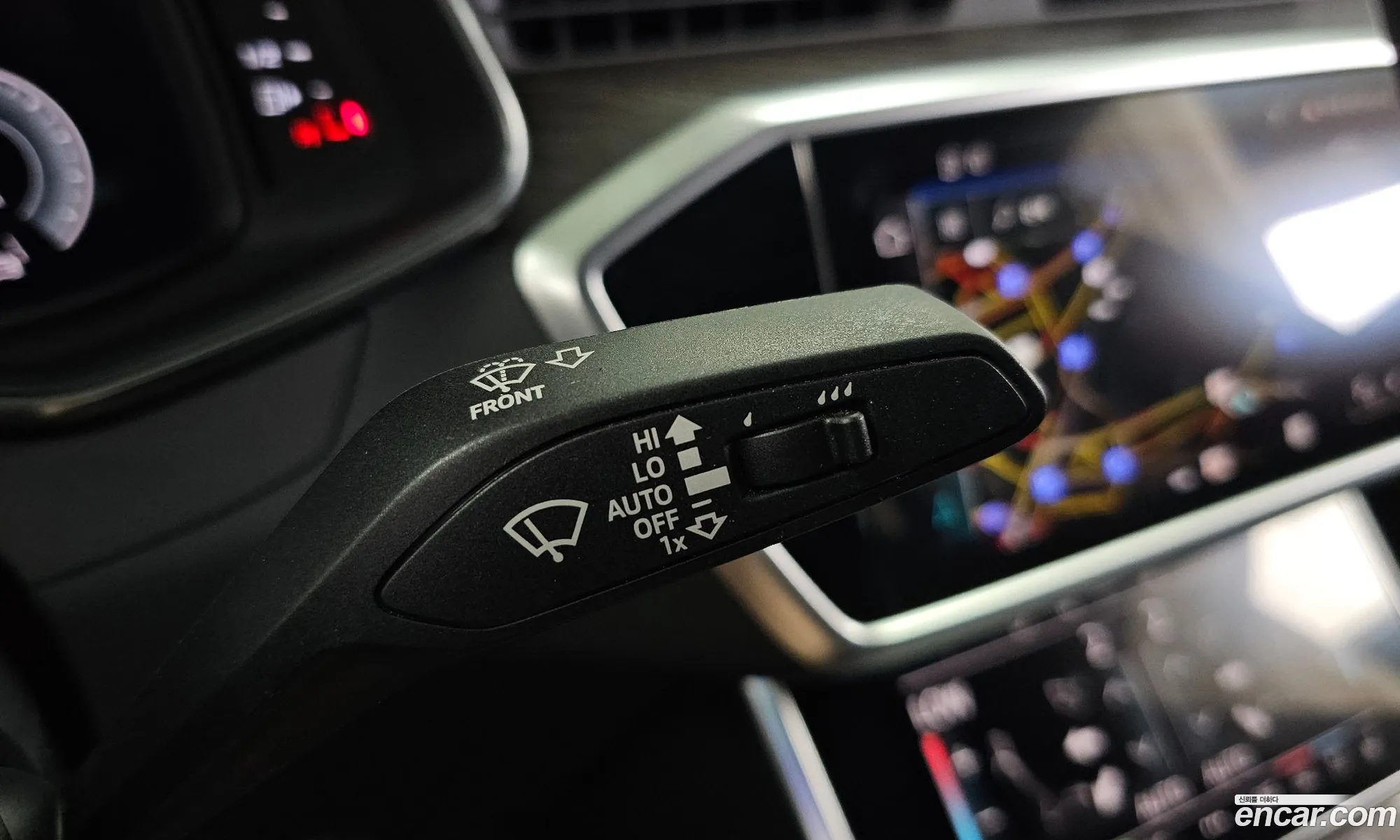Audi A6 2022 WAUZZZF28NN010373 — 10
