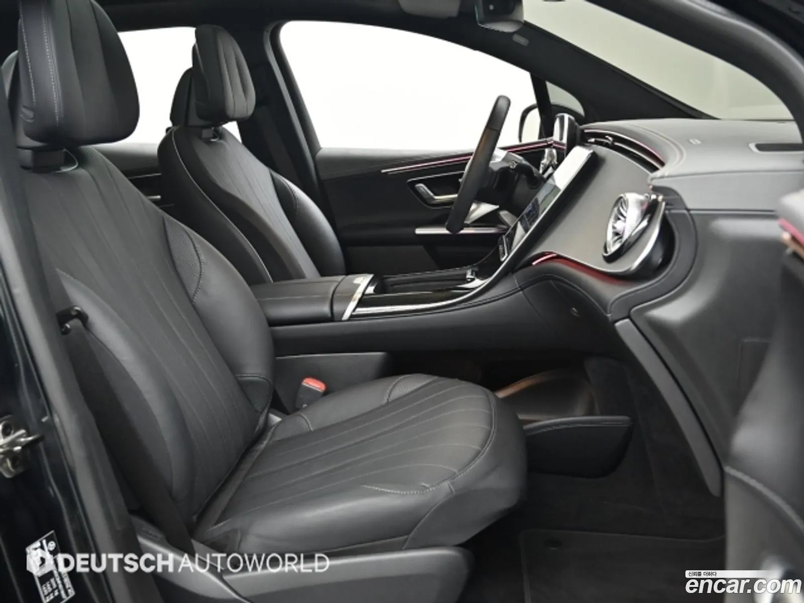 Mercedes-Benz EQE SUV X294 2023 — 17
