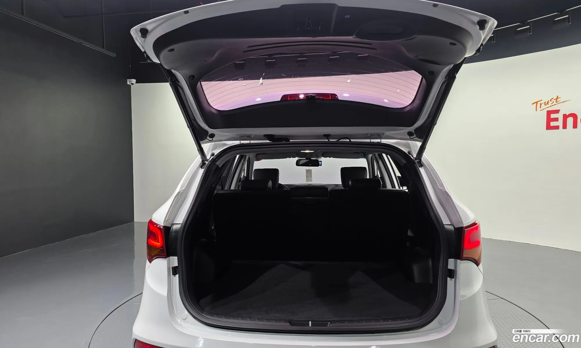 Hyundai Santa Fe the Prime 2018 — 3