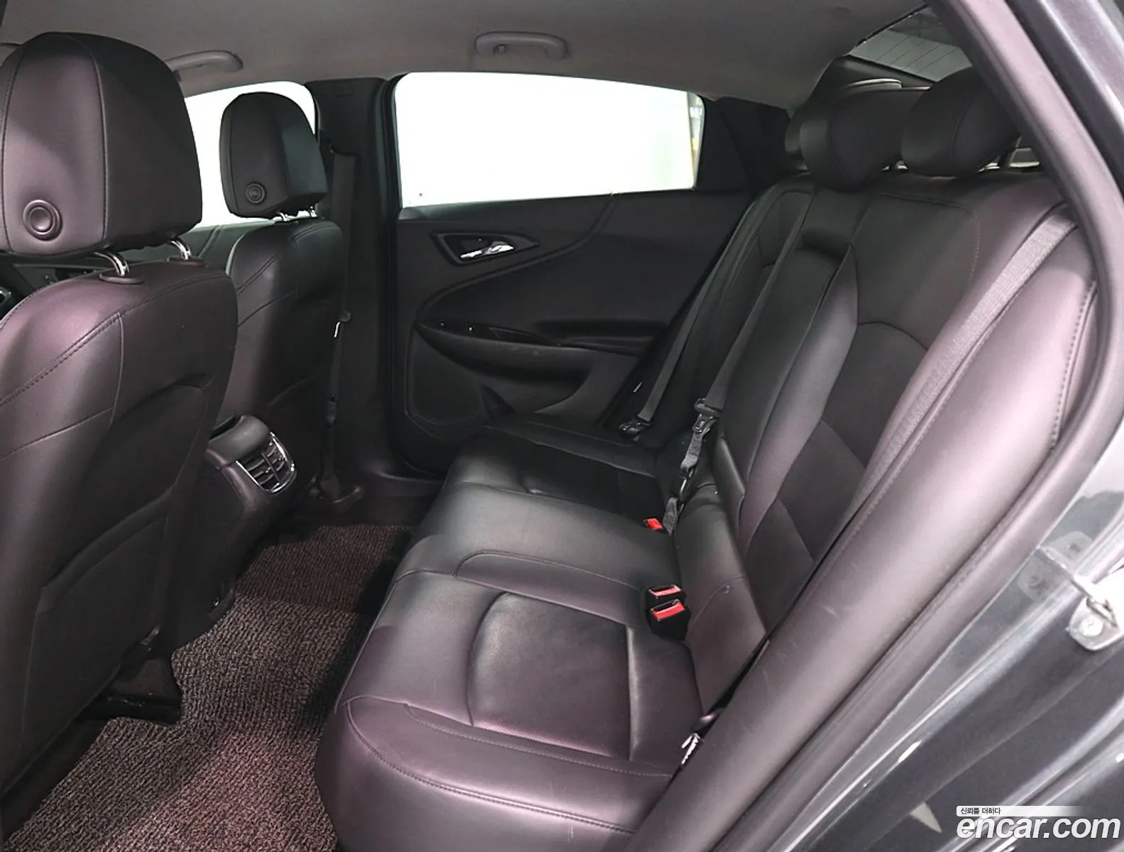 Chevrolet (GM Daewoo) Malibu 2017 — 14
