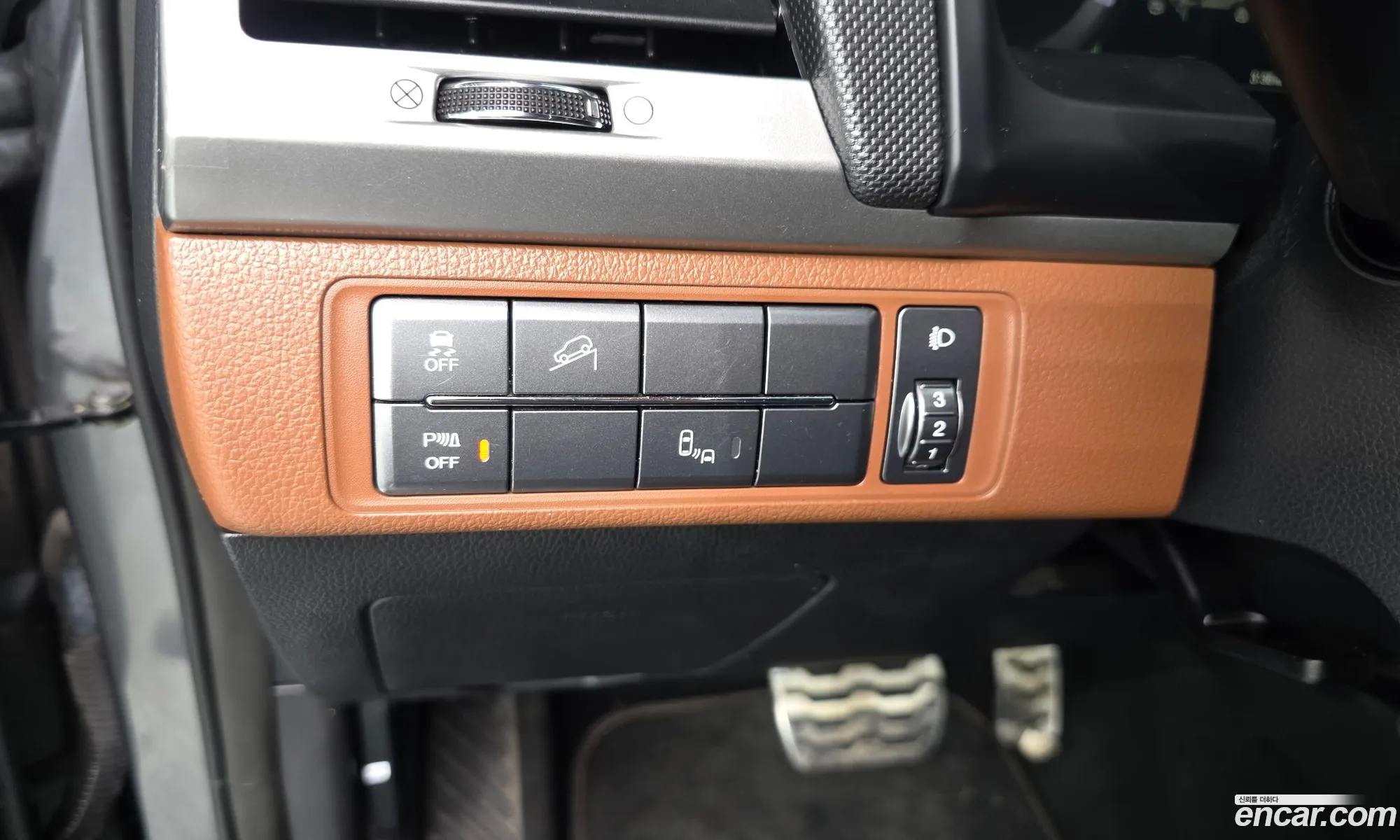 KG Mobility (SsangYong) Rexton Sports 2018 — 32