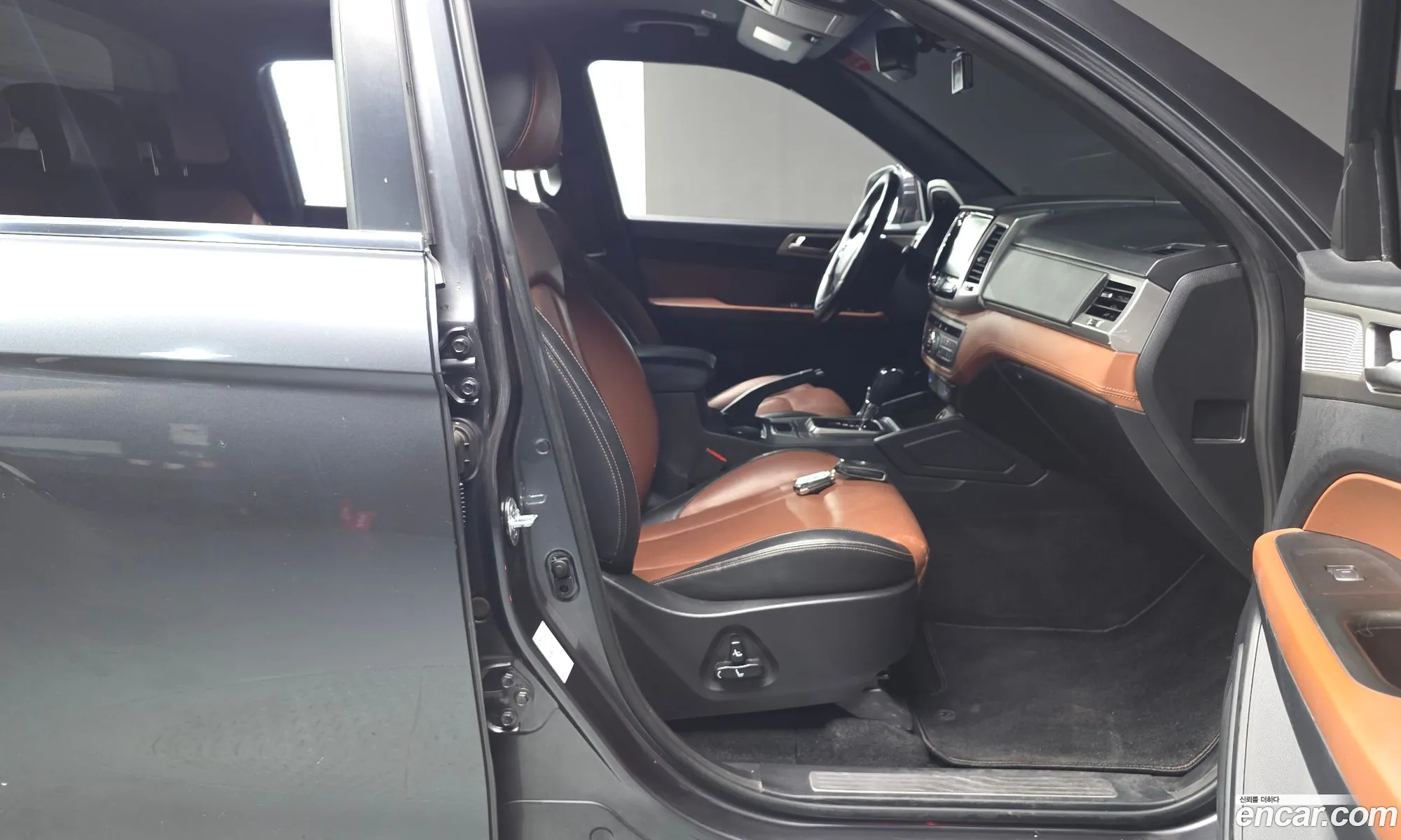 KG Mobility (SsangYong) Rexton Sports 2018 — 10